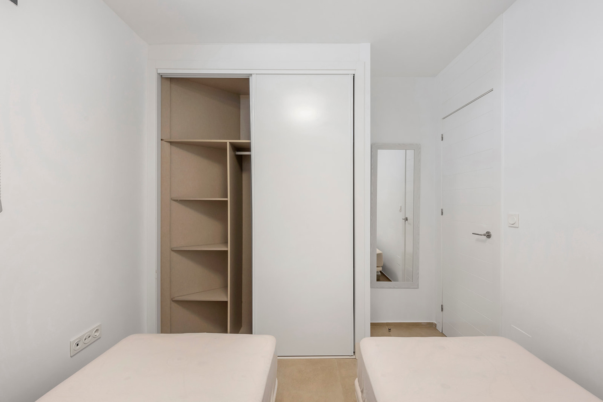 Reventa - Detached Villa - Orihuela Costa - La Zenia