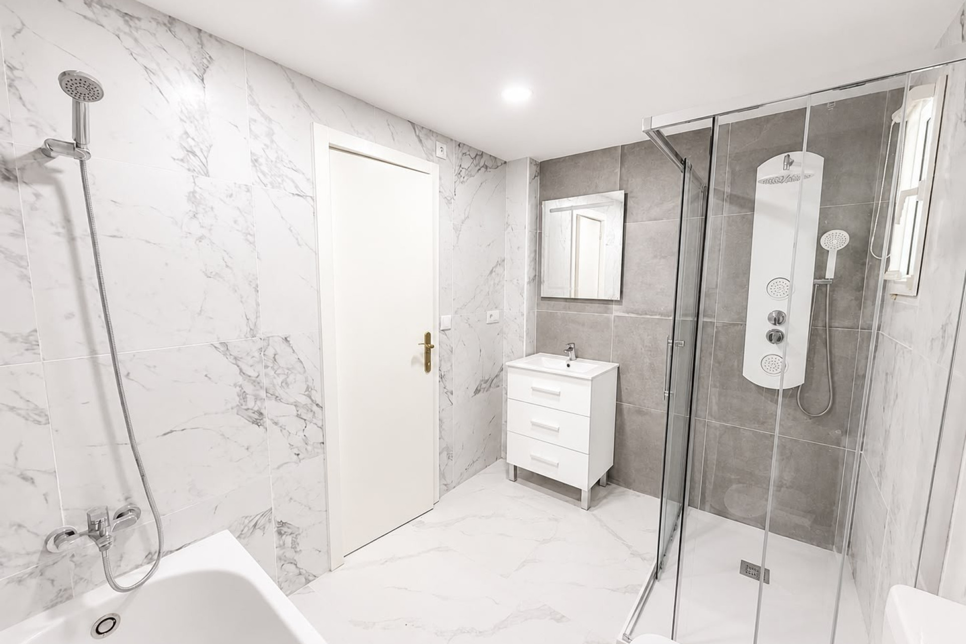 Reventa - Detached Villa - Orihuela Costa - Villamartin