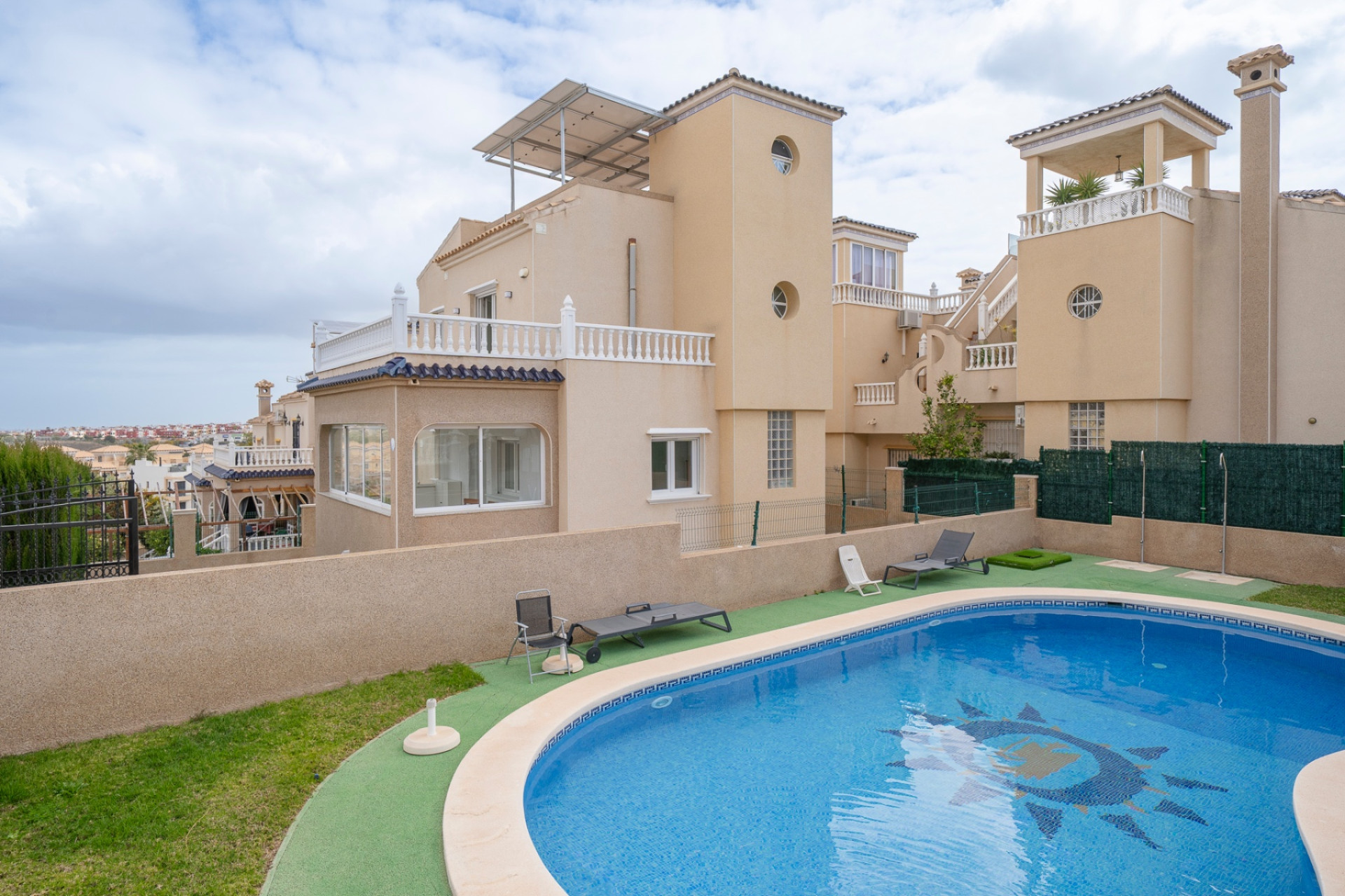Reventa - Detached Villa - Orihuela Costa - Villamartin