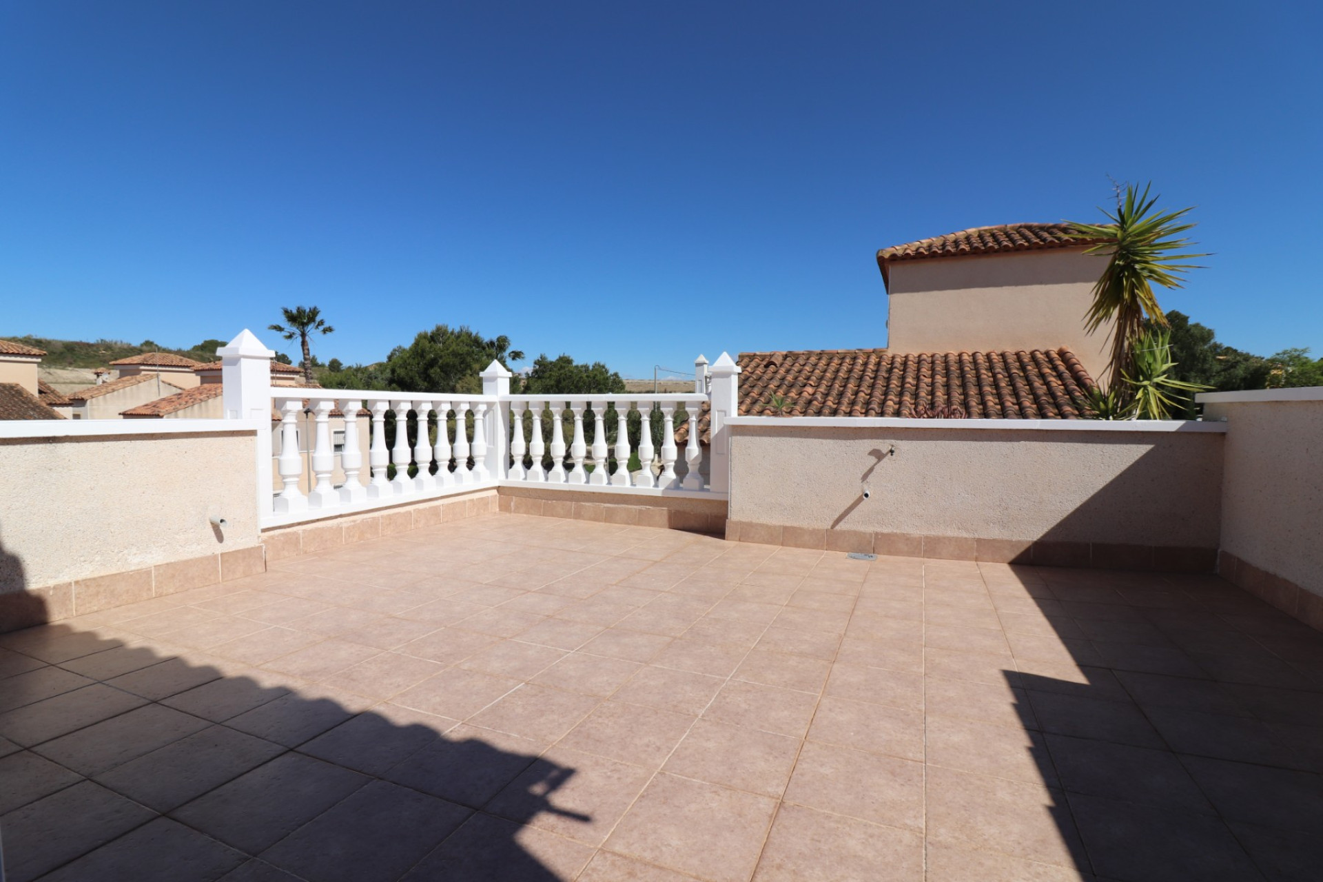 Reventa - Detached Villa - San Miguel de Salinas - Lake View Mansions