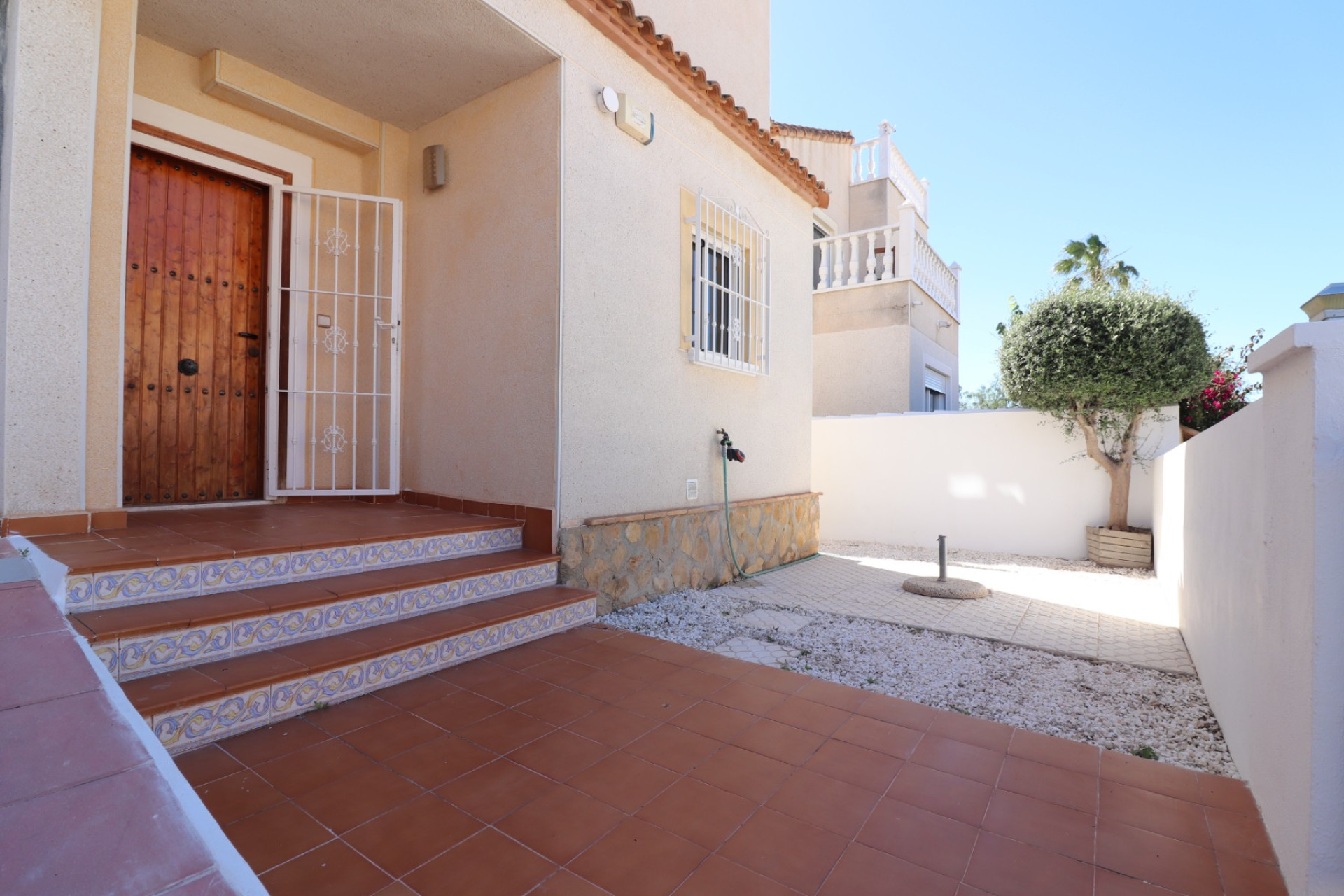 Reventa - Detached Villa - San Miguel de Salinas - Lake View Mansions