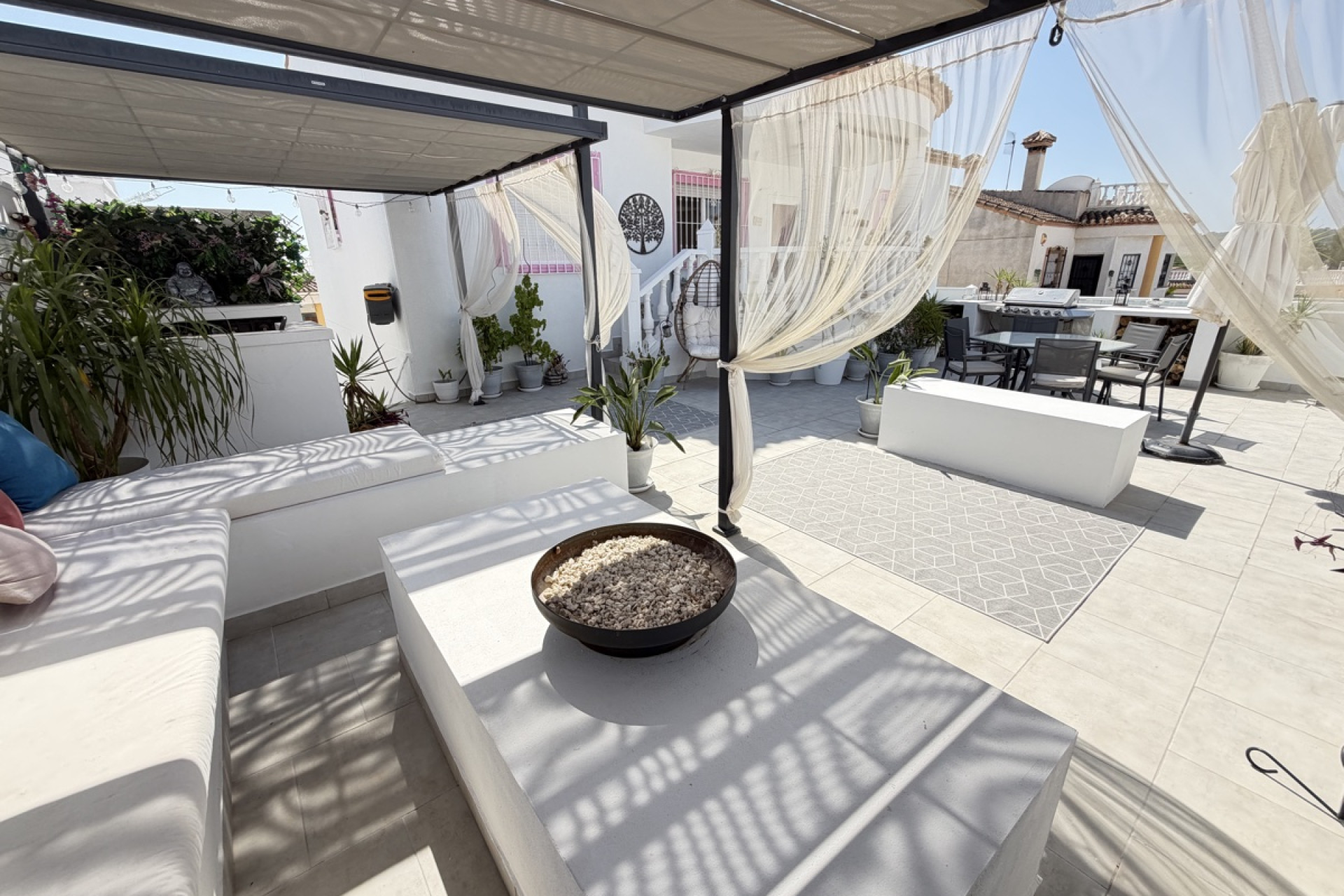 Reventa - Detached Villa - San Miguel de Salinas - Lake View Mansions