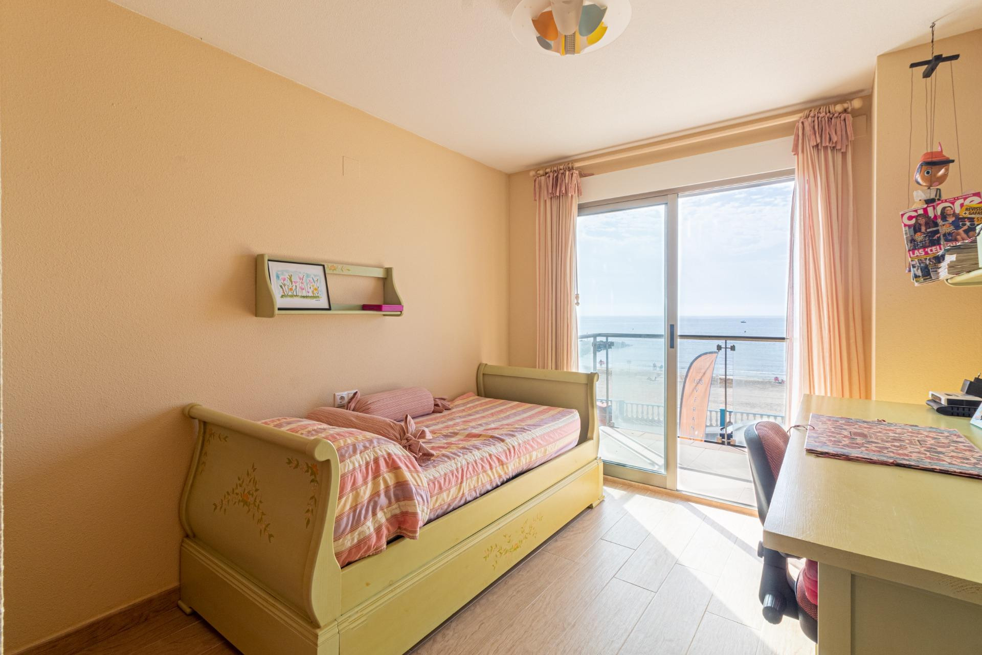 Reventa - Flat - Torrevieja - Playa de los locos