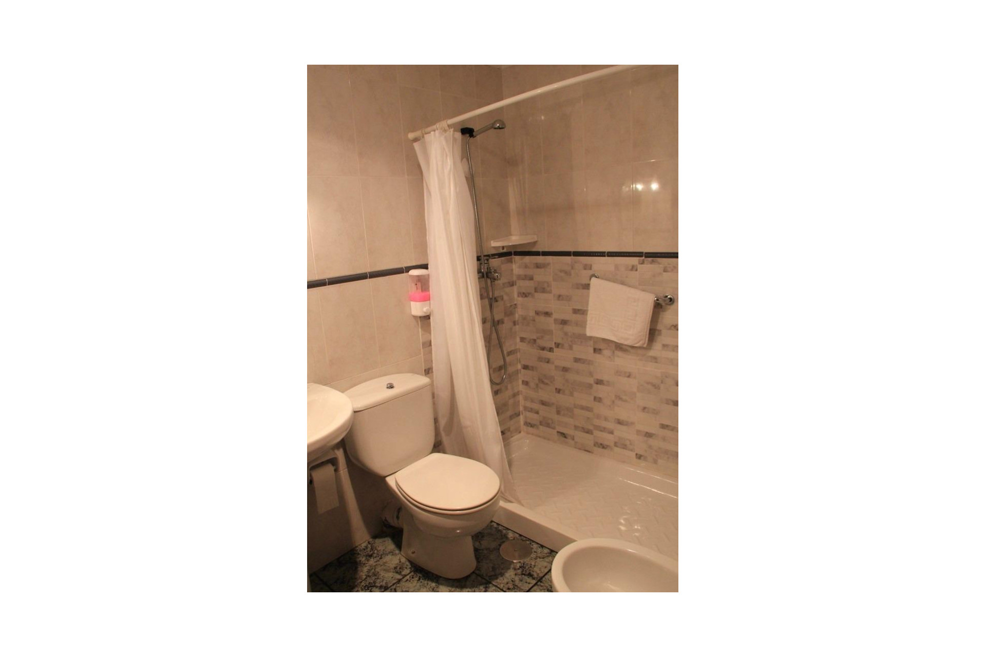 Reventa - Hotel - Santiago De La Ribera - Centro