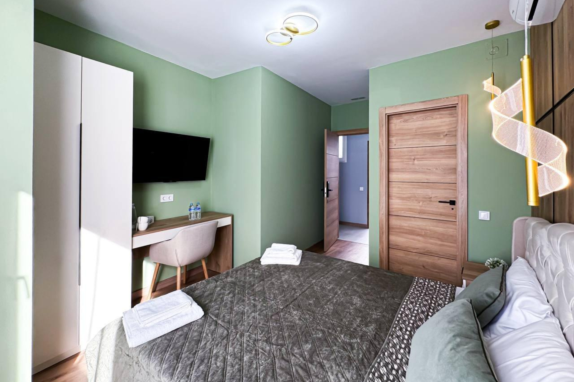 Reventa - Hotel - Torrevieja - Centro