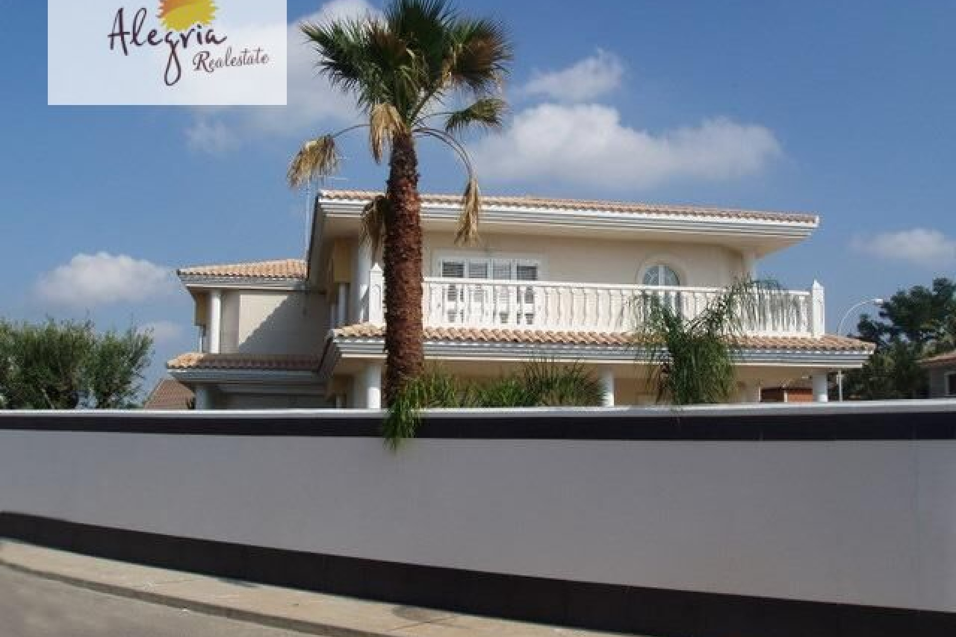 Reventa - House - L'Eliana - MONTEALEGRE