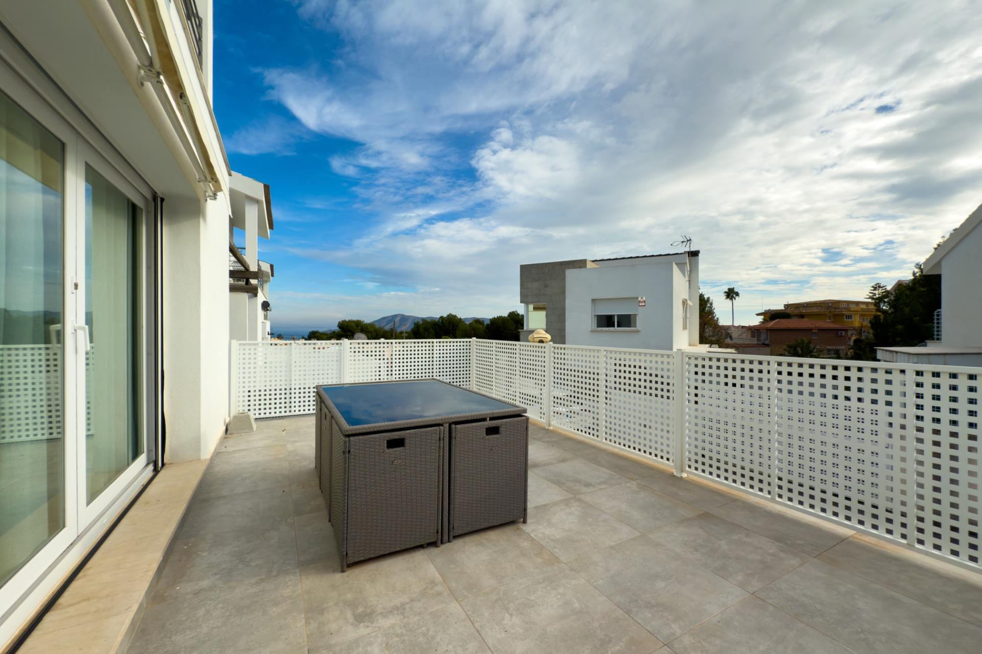 Reventa - House - La Nucía - Urbanizaciones