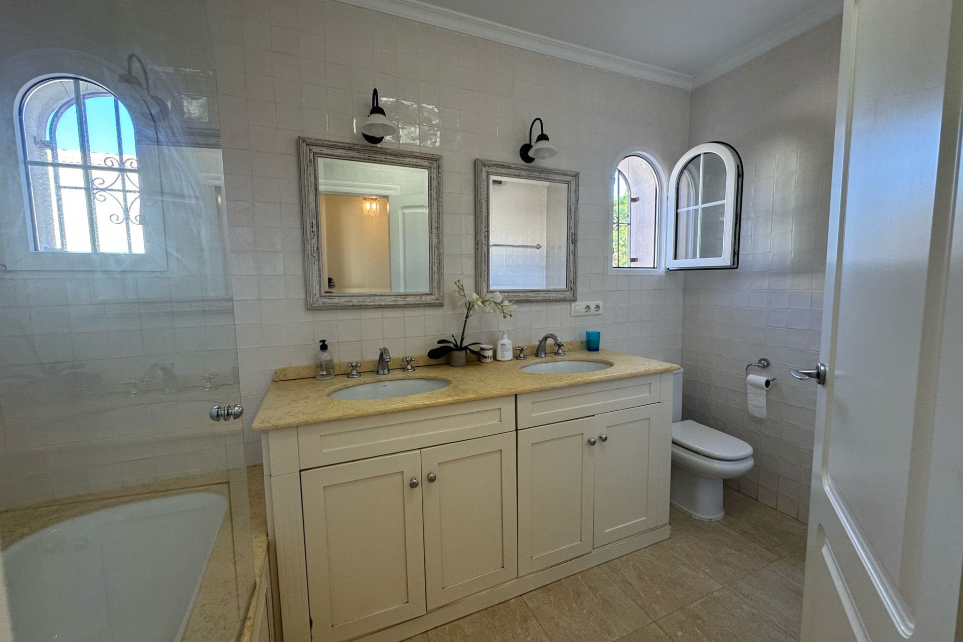 Reventa - House - Orihuela Costa