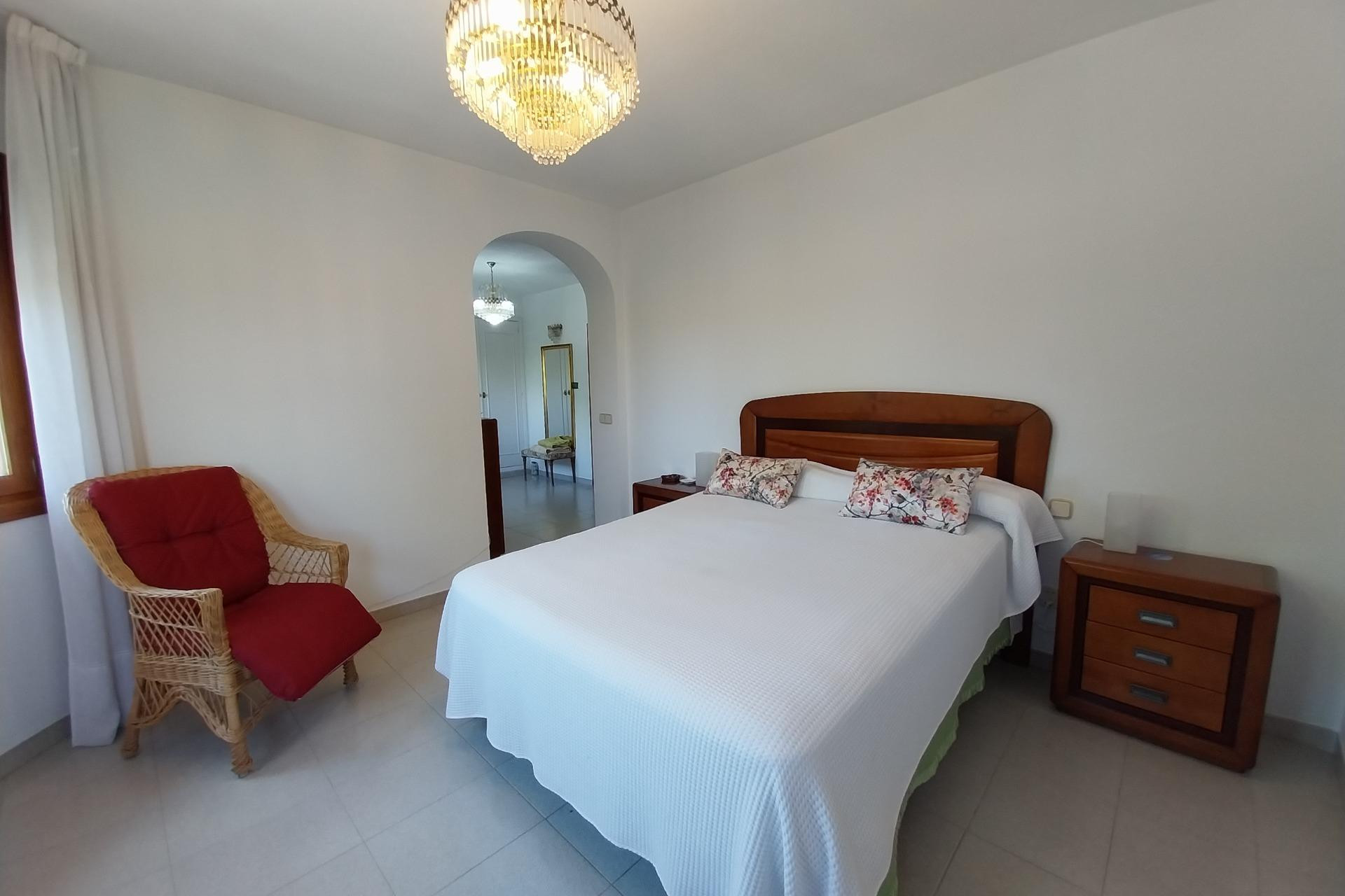 Reventa - House - Pozuelo de Alarcon - Zona Pueblo