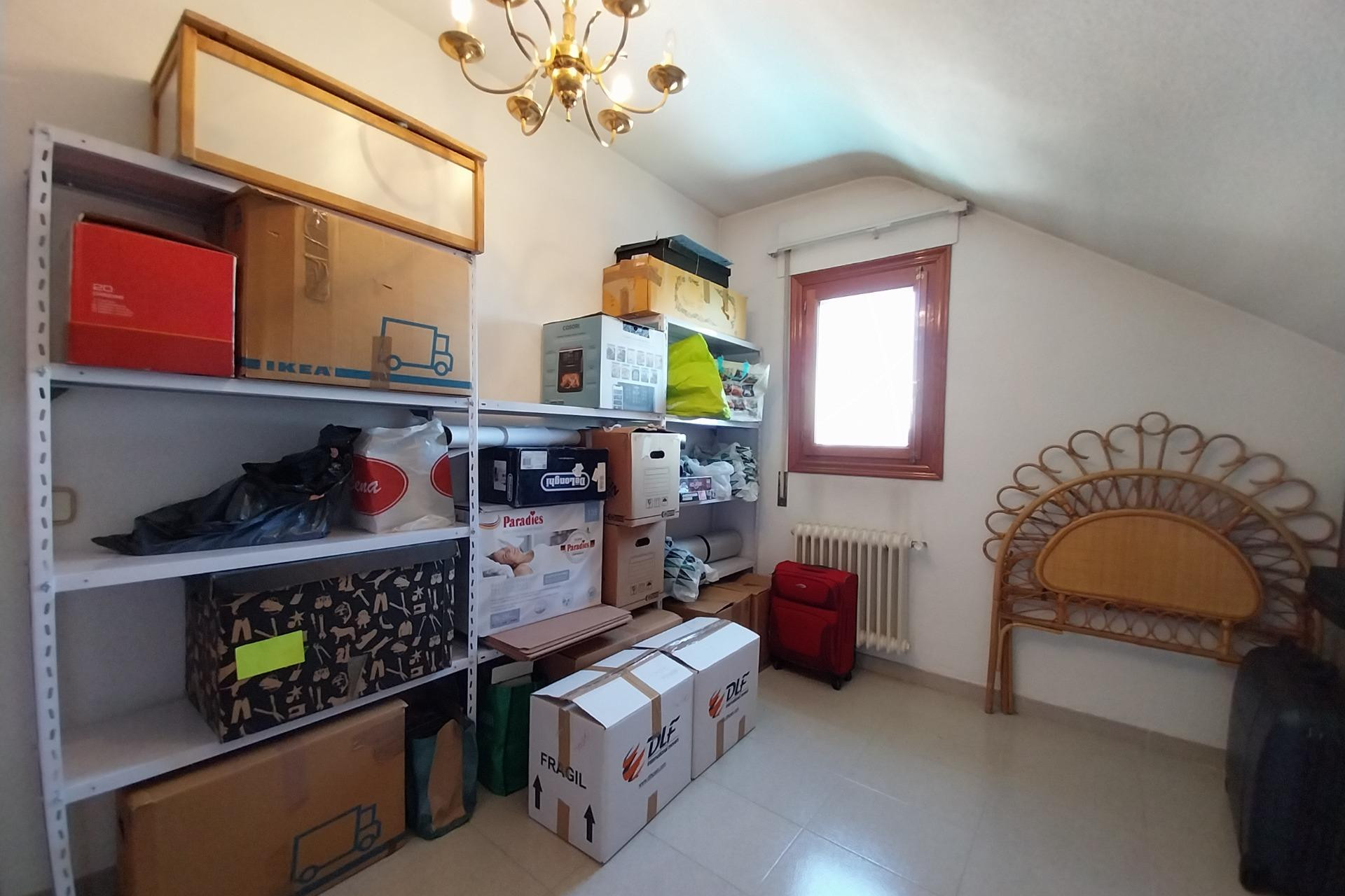 Reventa - House - Pozuelo de Alarcon - Zona Pueblo