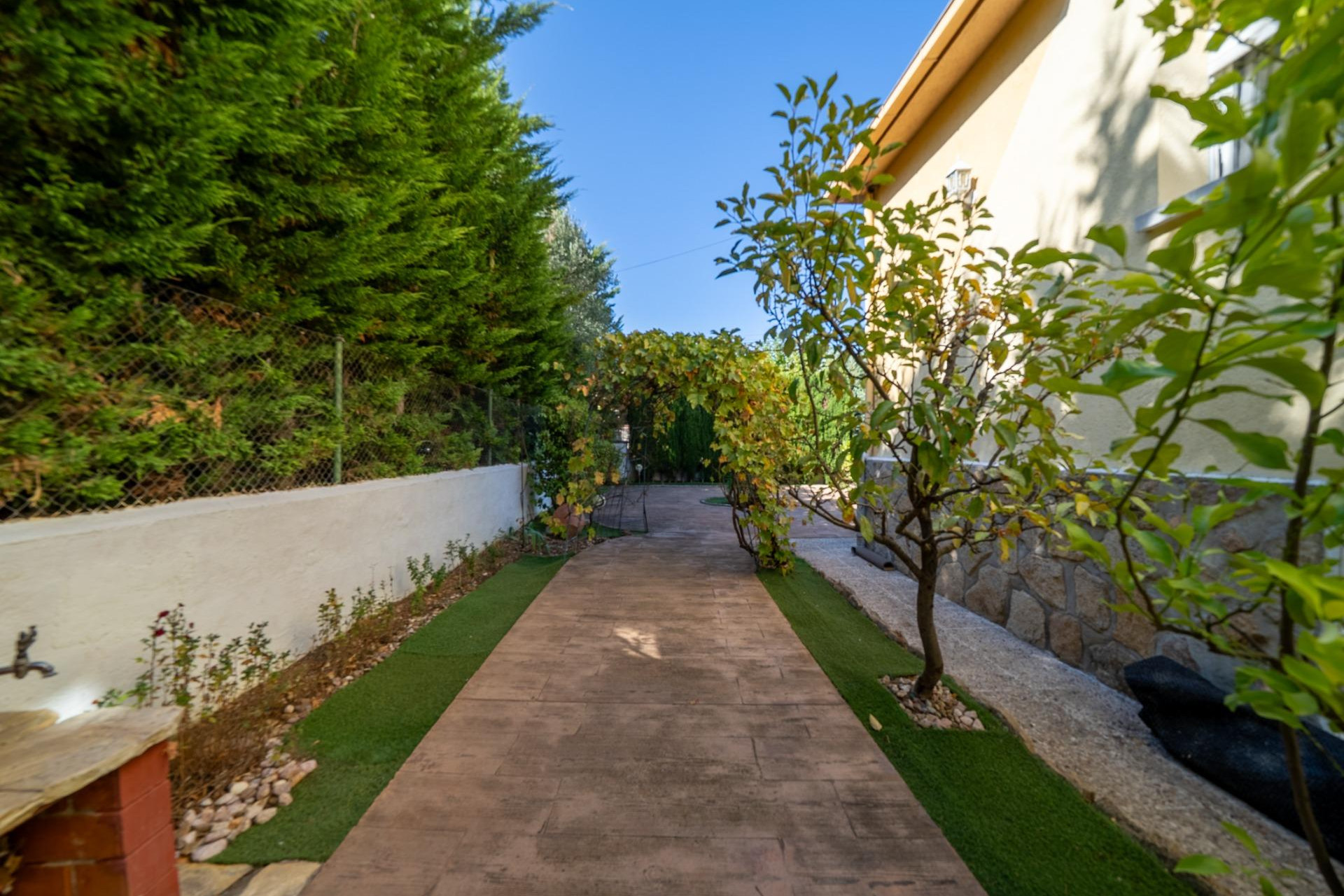 Reventa - House - San Martin de Valdeiglesias - Garnacho