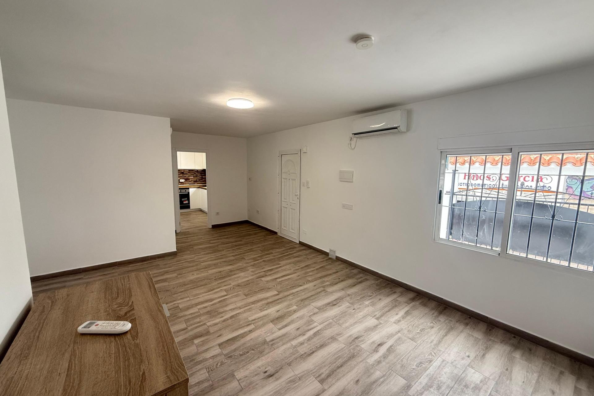 Reventa - House - Torrevieja - Los Frutales