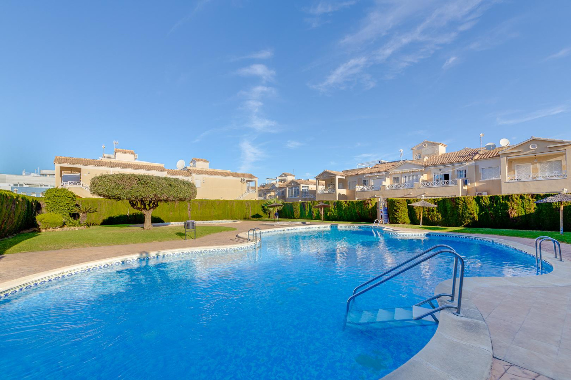 Reventa - House - Torrevieja - Pueblo - Centro