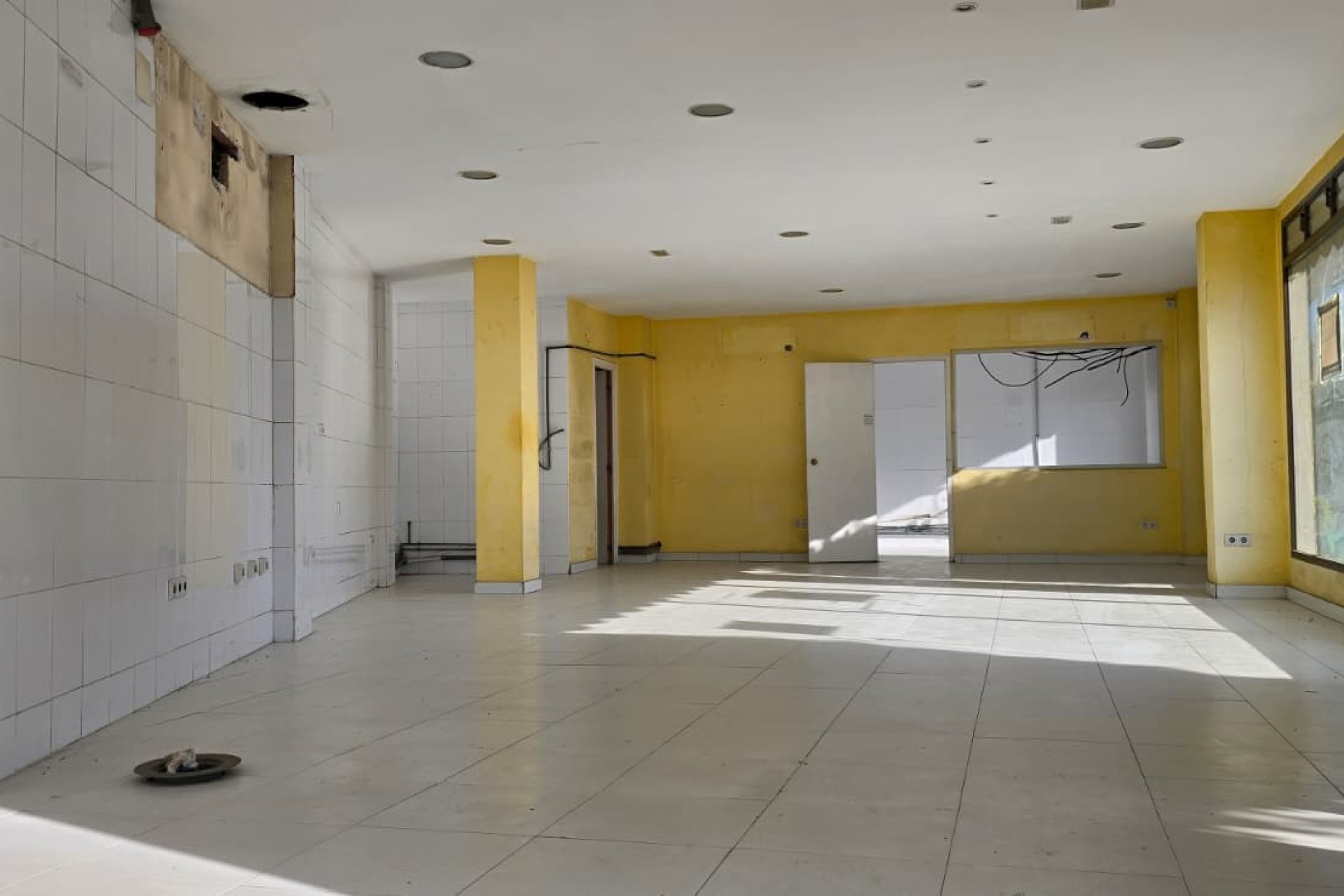 Reventa - local - Alfaz del Pi - Alfas del Pí