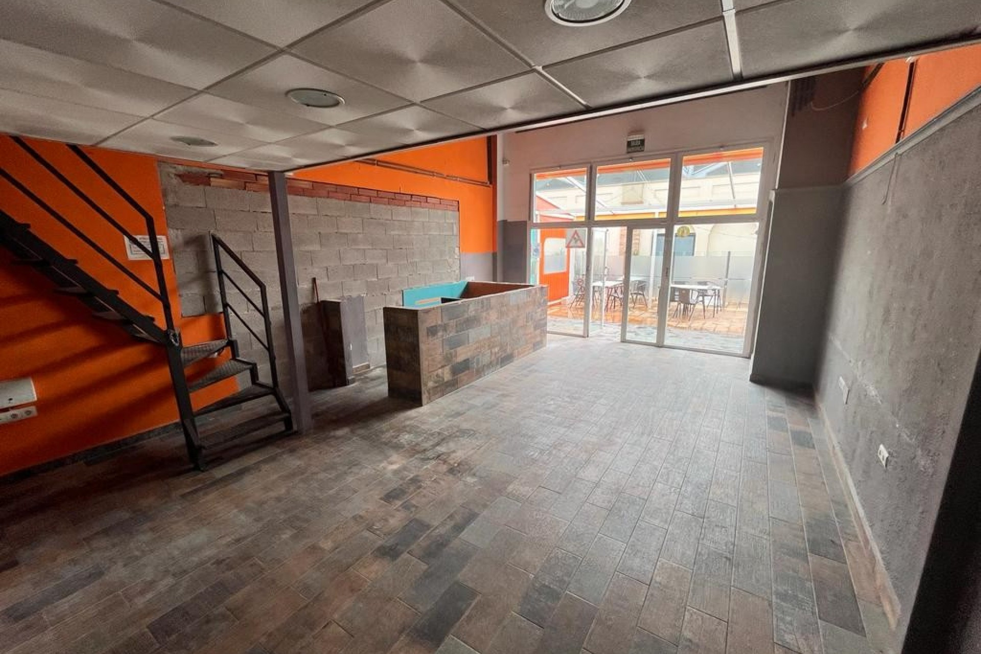 Reventa - Local Comercial - Algorfa - La Finca Golf Resort