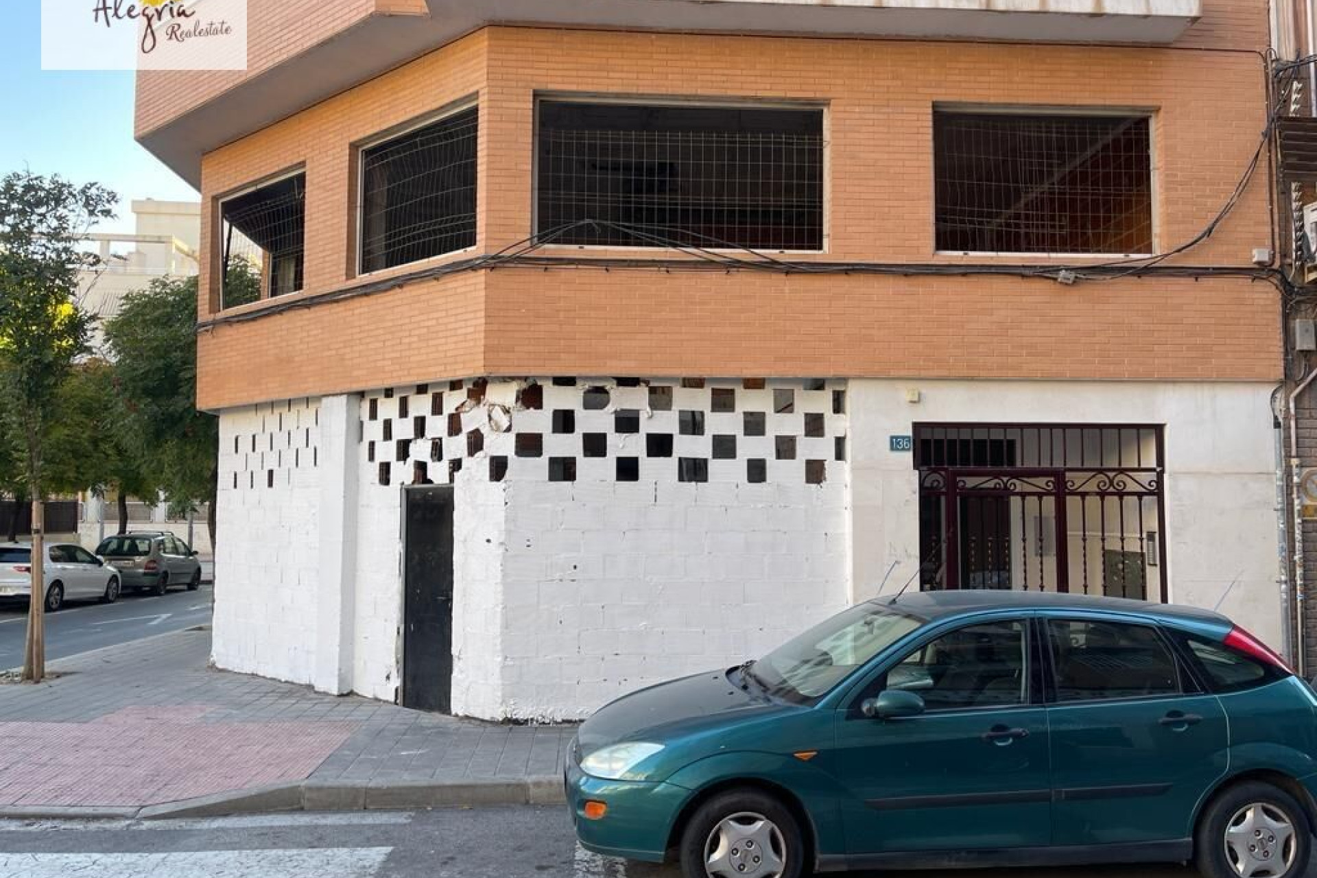 Reventa - Local Comercial - Alicante - Altozano