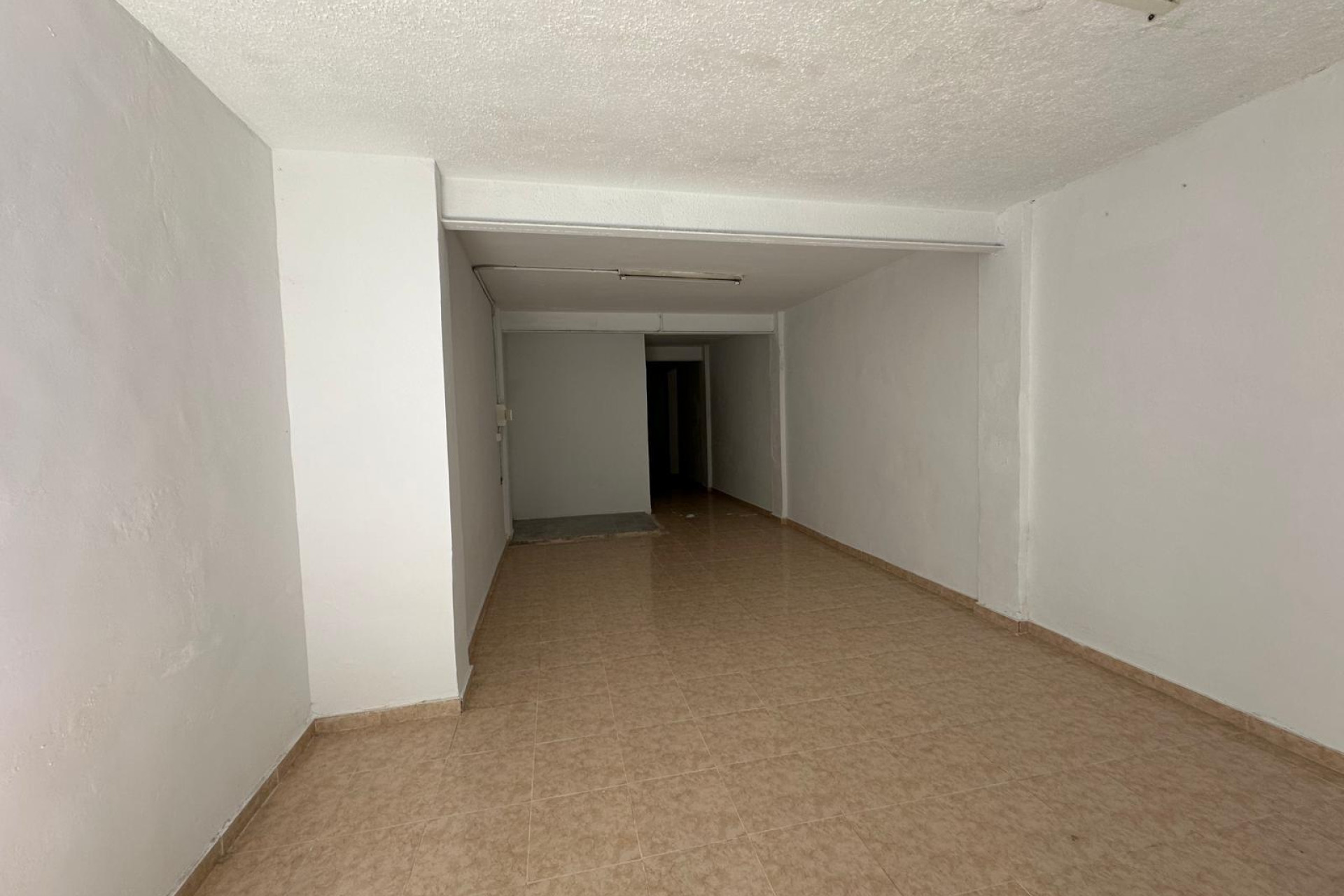 Reventa - Local Comercial - Alicante - Altozano