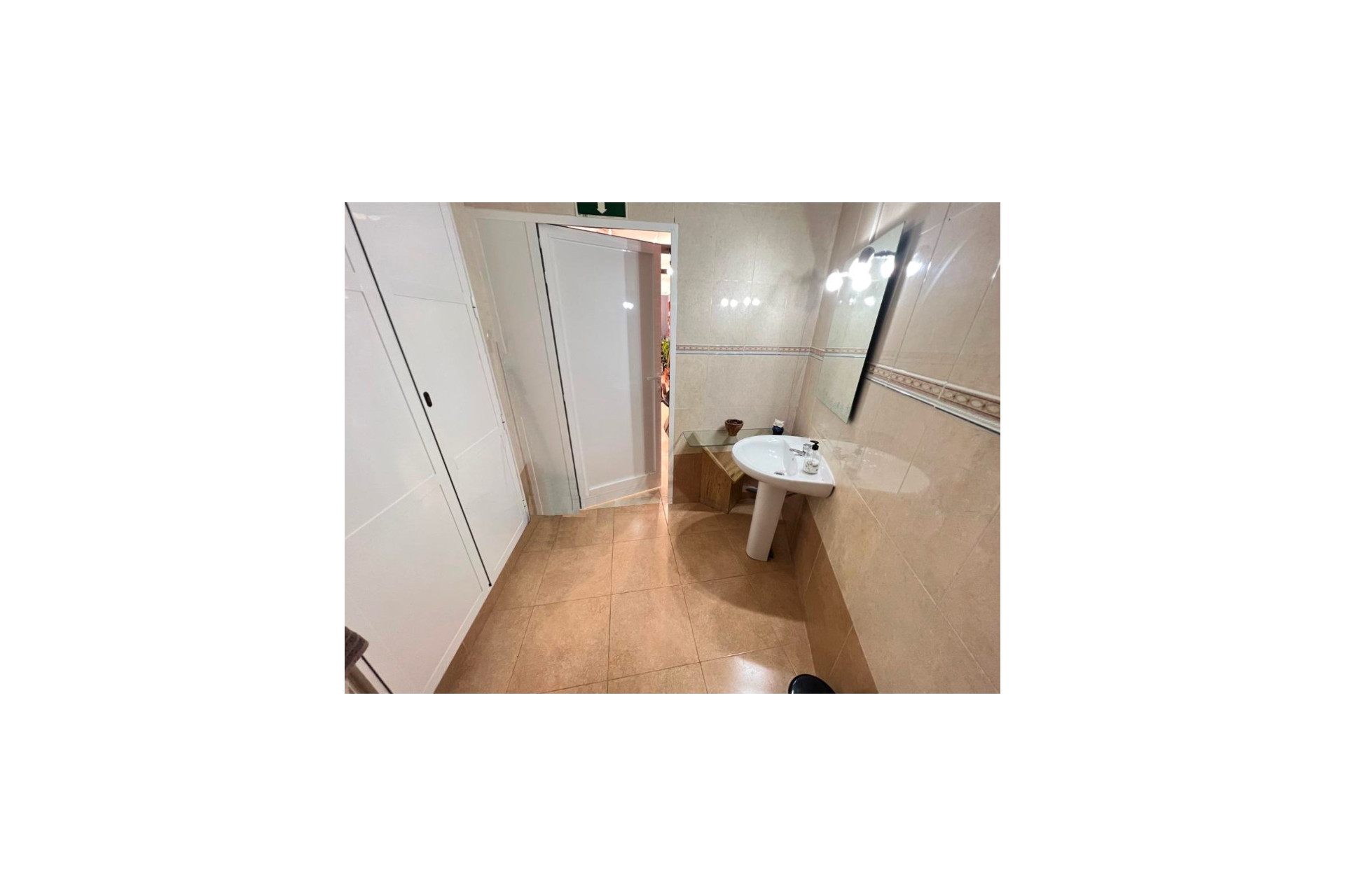 Reventa - Local Comercial - Guardamar del Segura - Guardamar