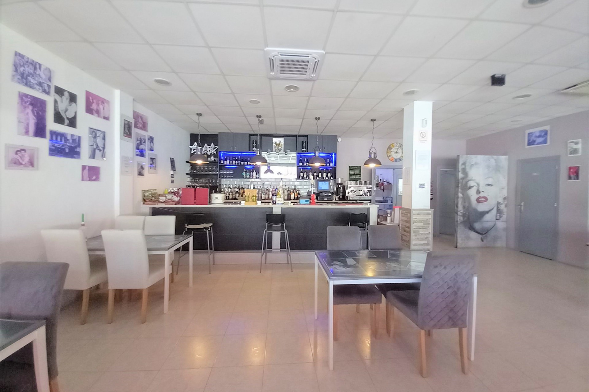 Reventa - Local Comercial - Guardamar del Segura