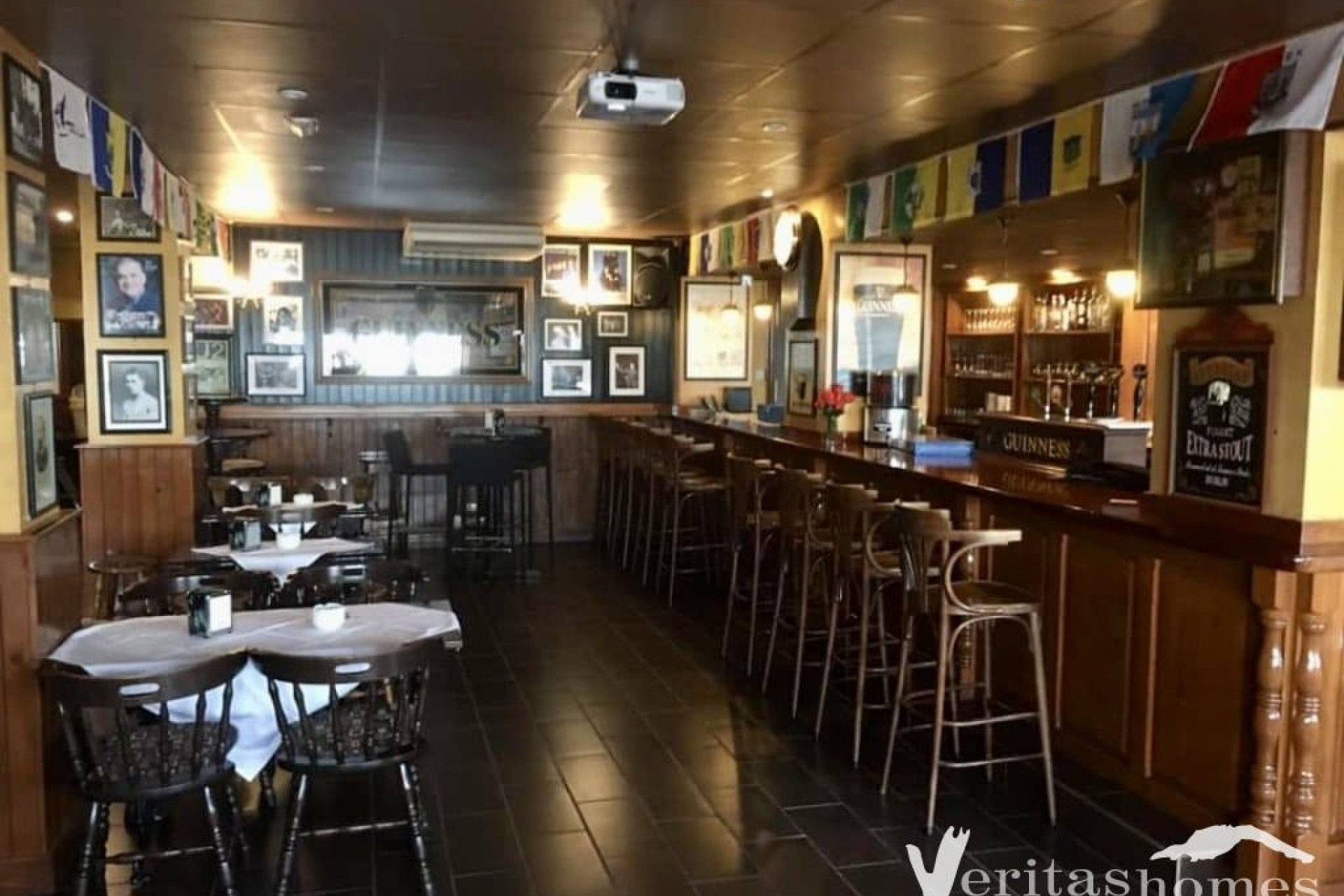 Reventa - Local Comercial - Mojacar Playa