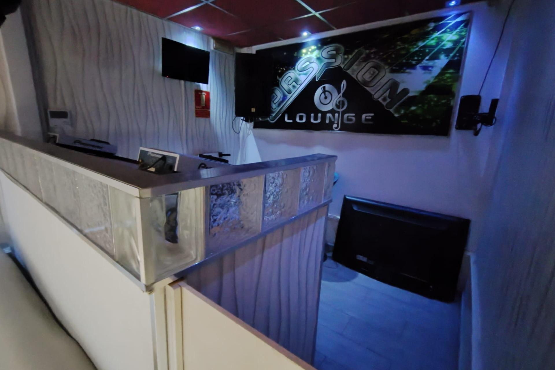 Reventa - Local Comercial - Orihuela Costa - Villamartín