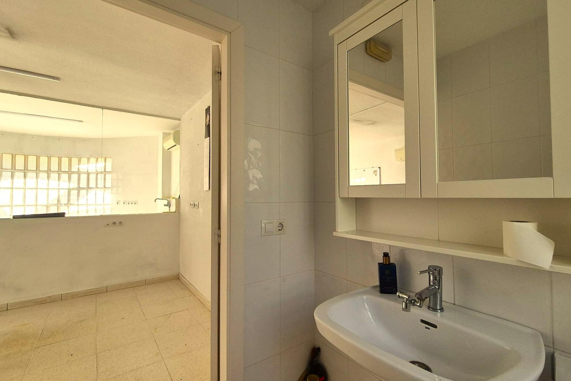 Reventa - Local Comercial - San Juan Playa - san Juan playa