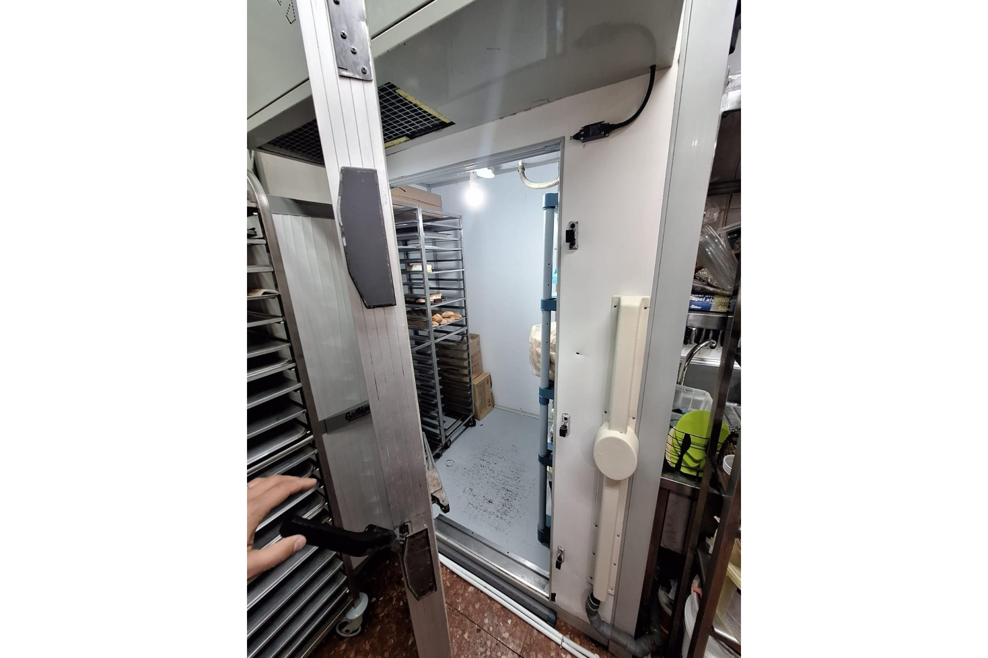 Reventa - Local Comercial - Torrevieja - Centro