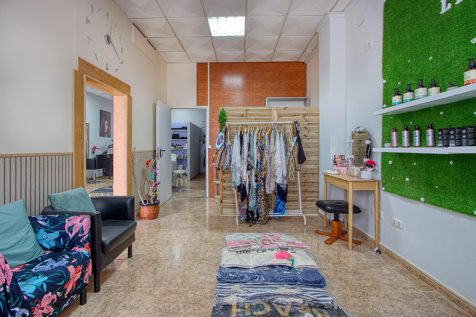 Reventa - Local Comercial - Torrevieja - La Mata