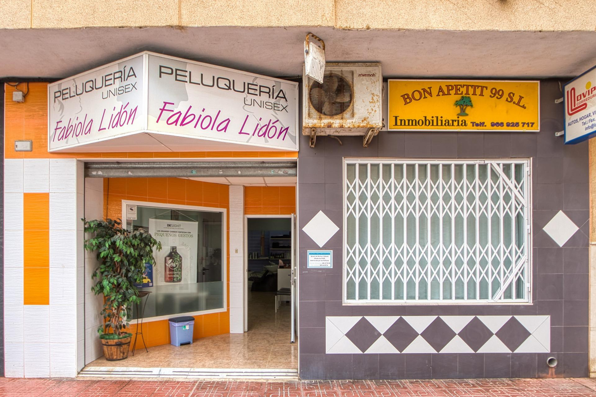 Reventa - Local Comercial - Torrevieja - La Mata