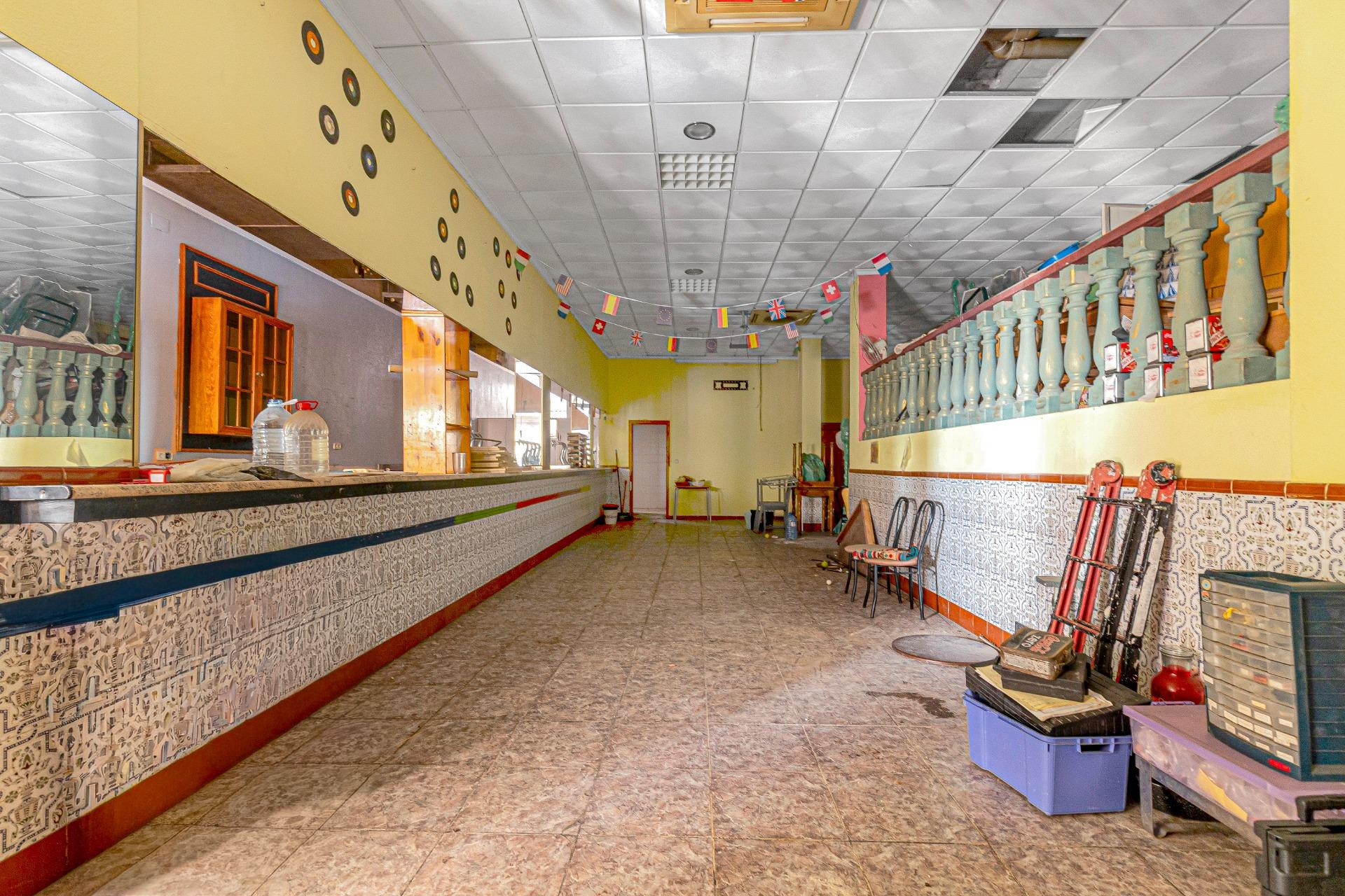 Reventa - Local Comercial - Torrevieja - Playa del cura