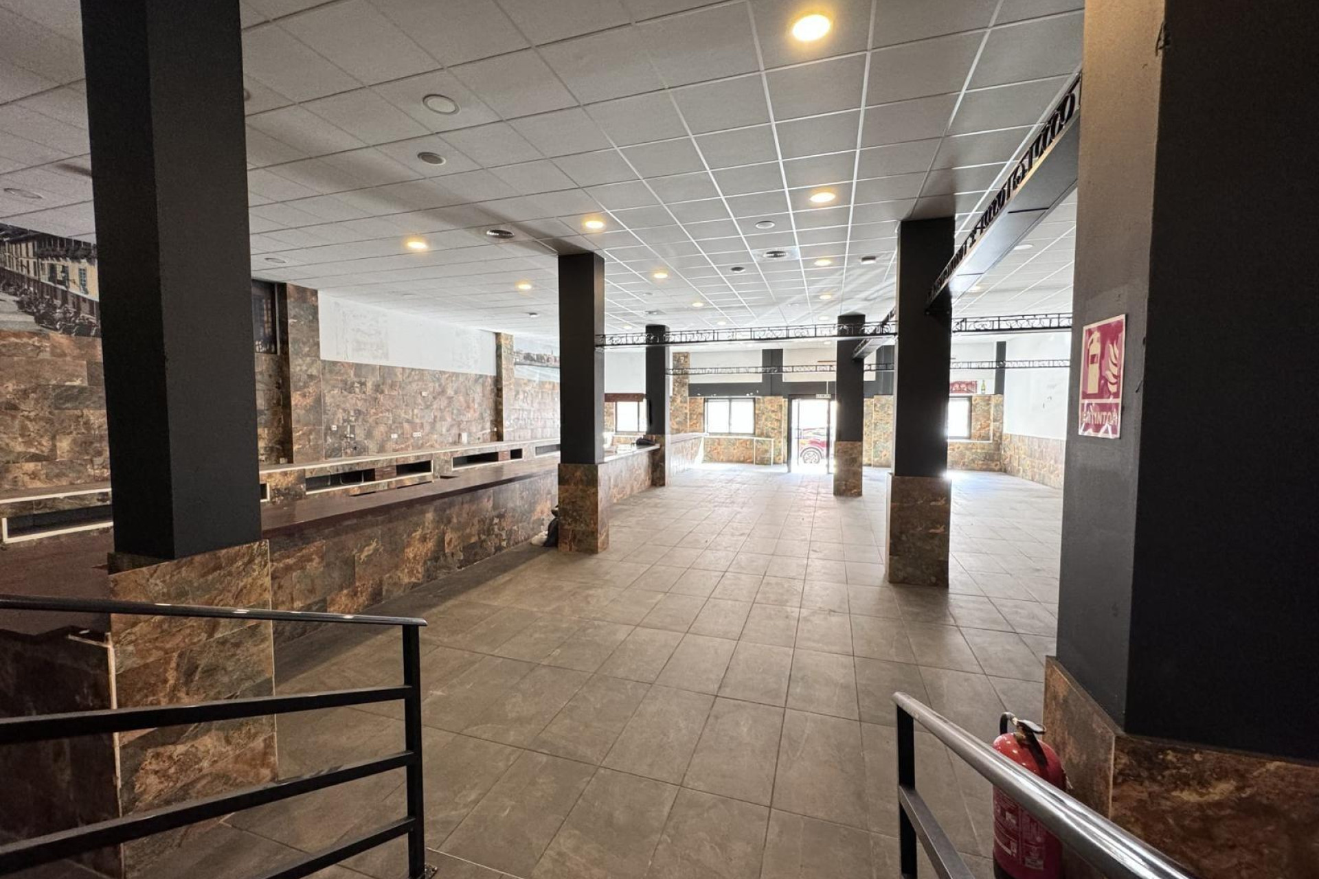 Reventa - Local Comercial - Torrevieja - Playa del Cura