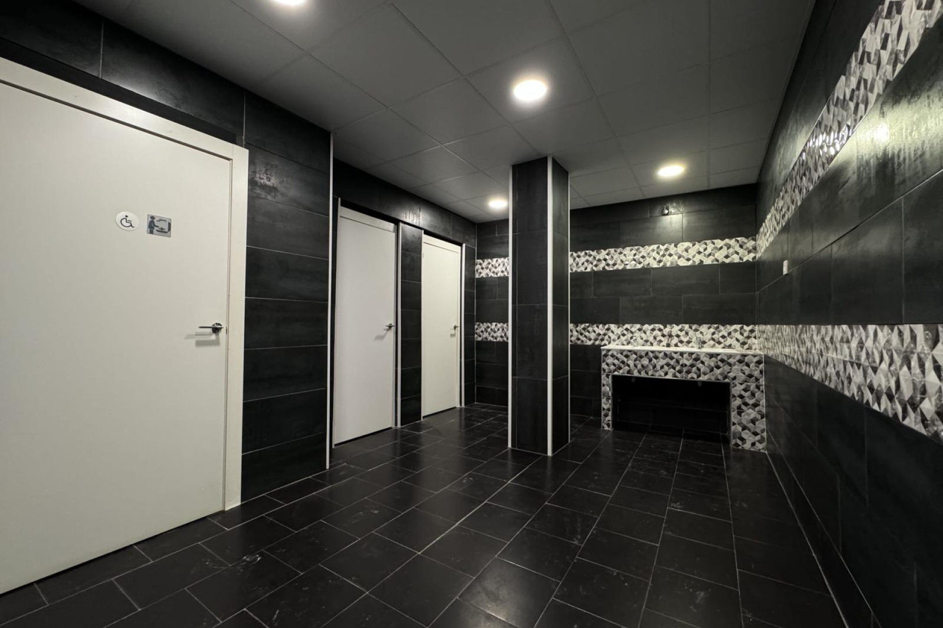 Reventa - Local Comercial - Torrevieja - Playa del Cura