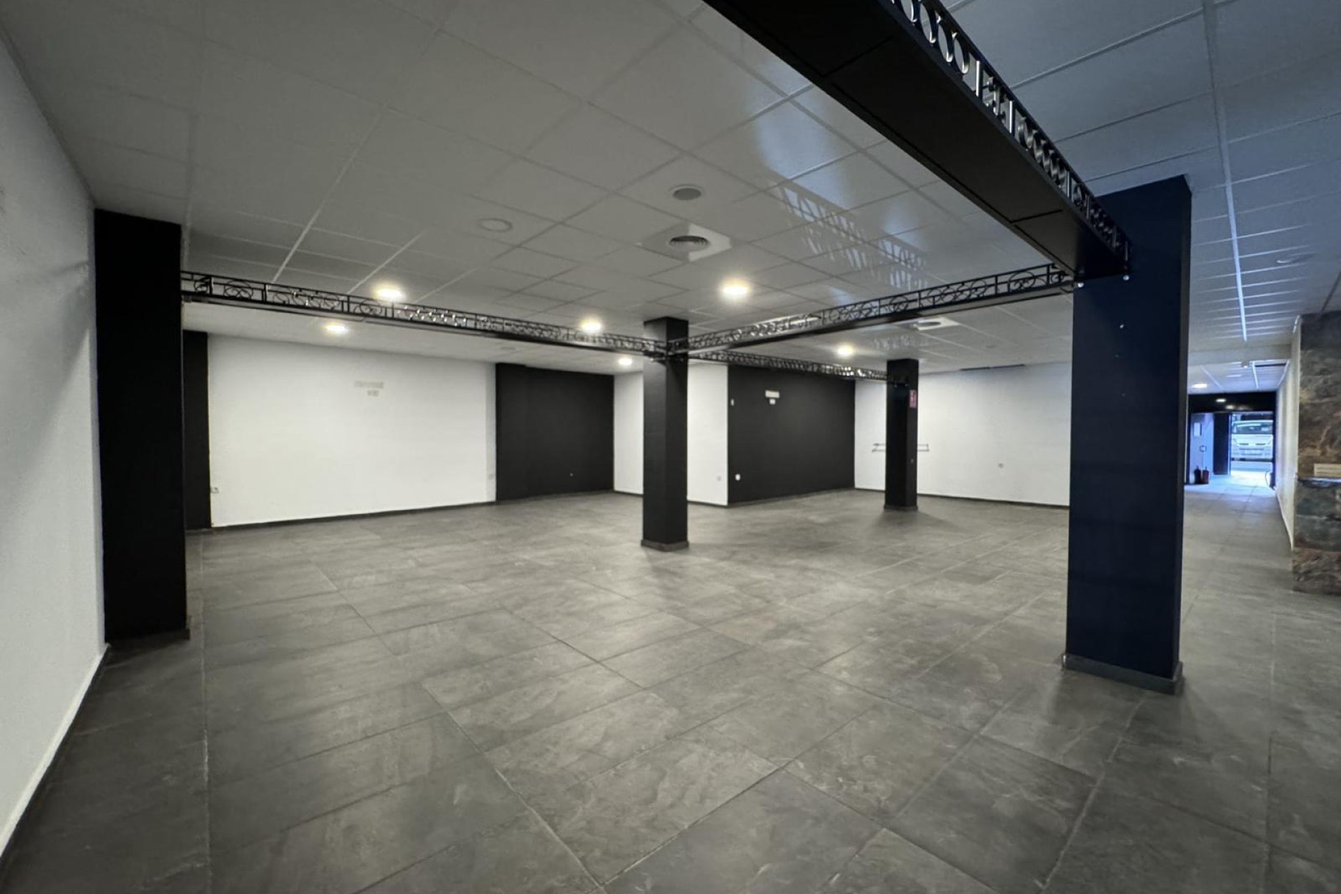 Reventa - Local Comercial - Torrevieja - Playa del Cura