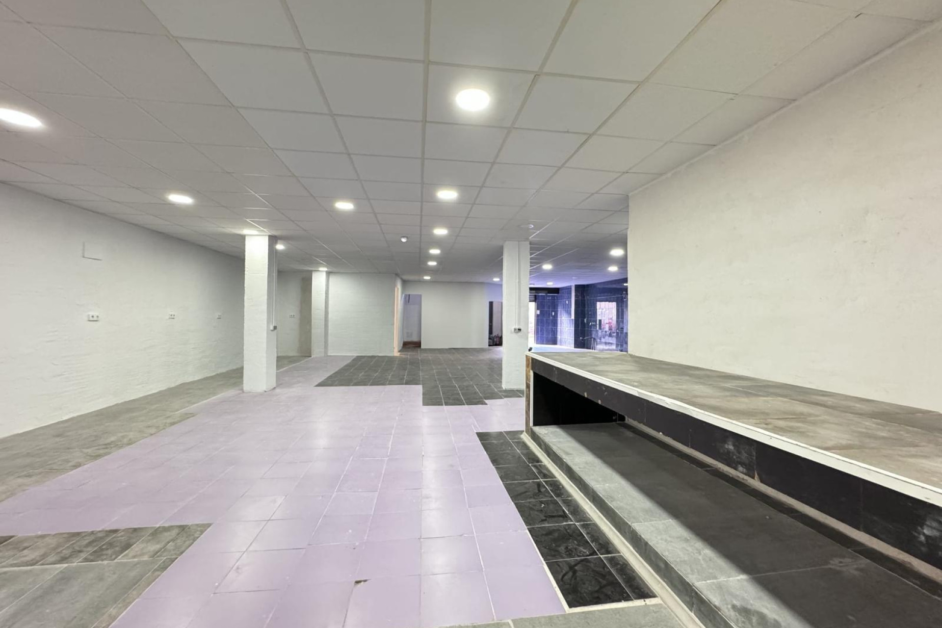 Reventa - Local Comercial - Torrevieja - Playa del Cura