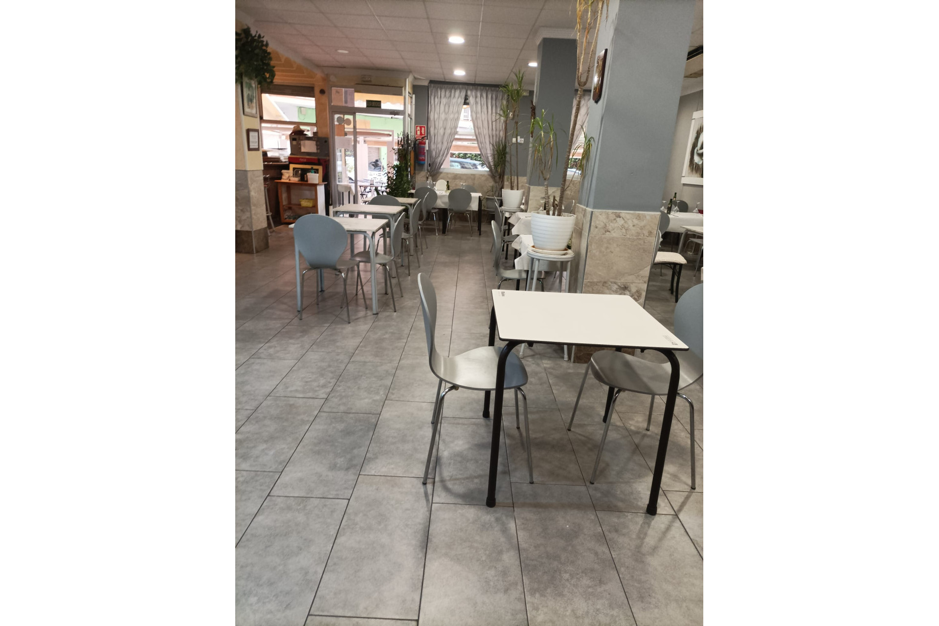 Reventa - Local comercial - Torrevieja