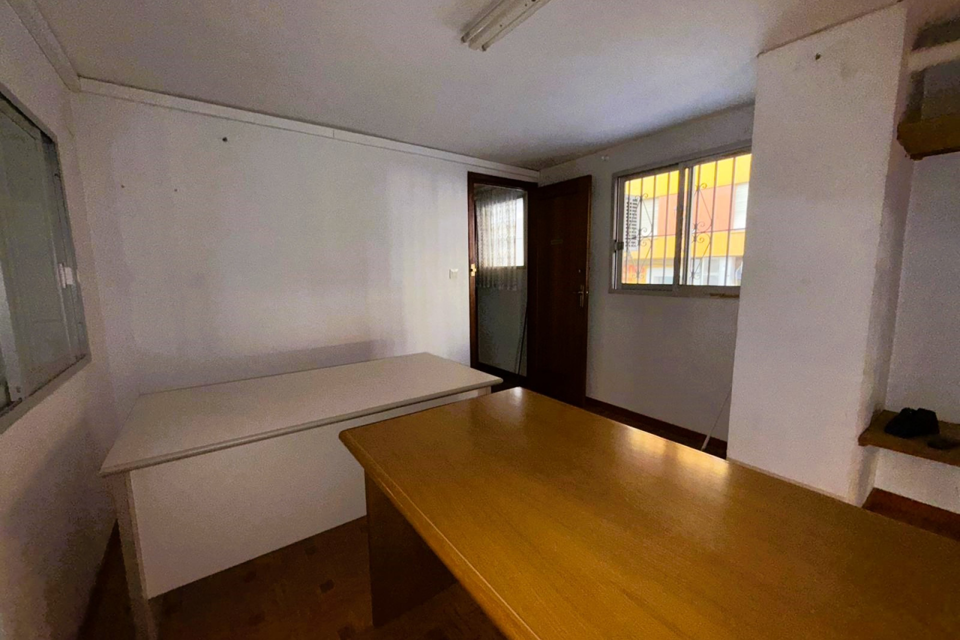 Reventa - local - Denia - Center