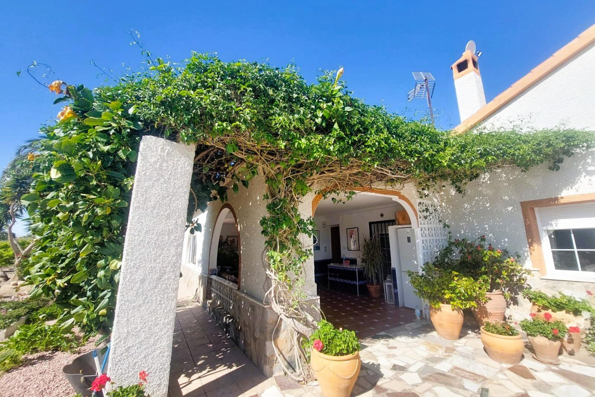 Reventa - Masía - LA MARINA