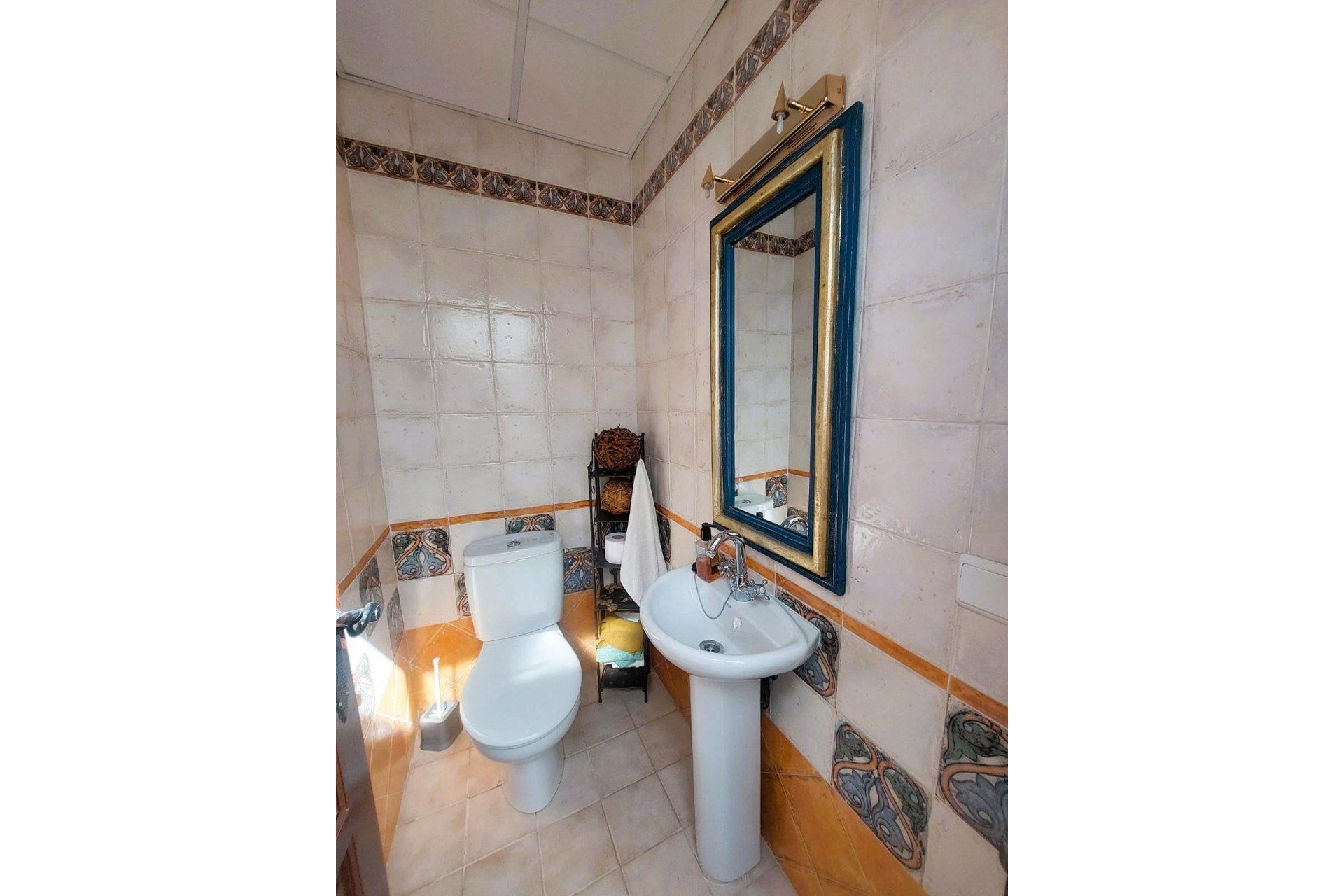 Reventa - Masía - LA MARINA