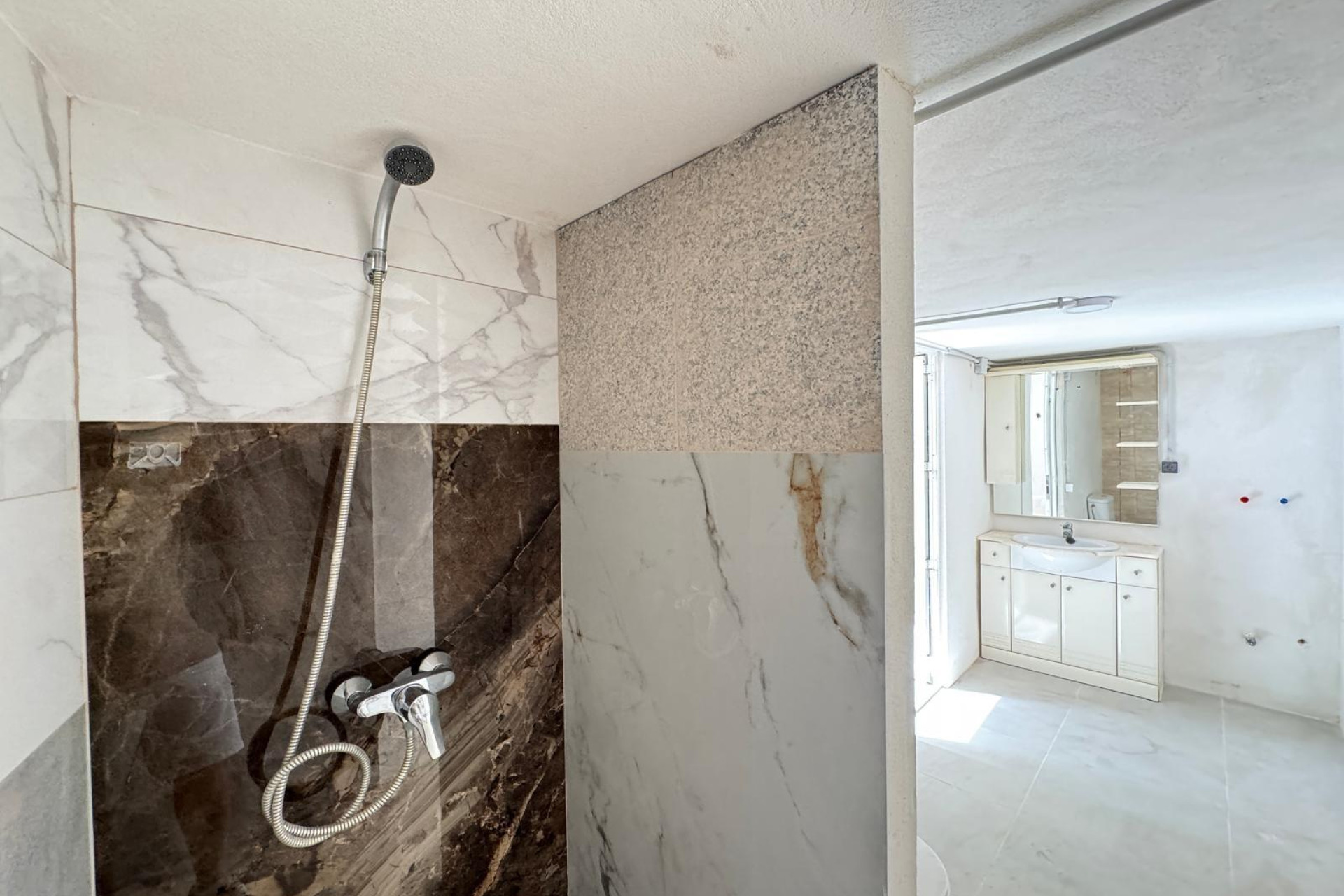 Reventa - Nave industrial - Torrevieja - Centro