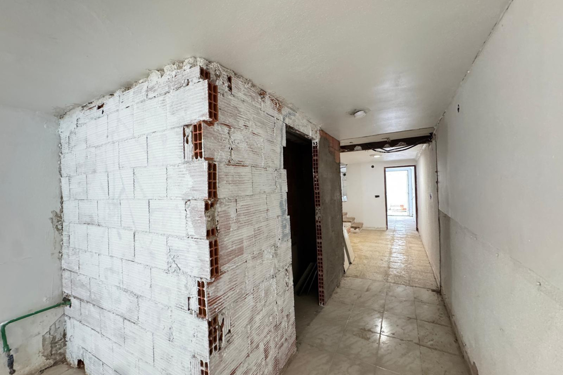 Reventa - Nave industrial - Torrevieja - Centro