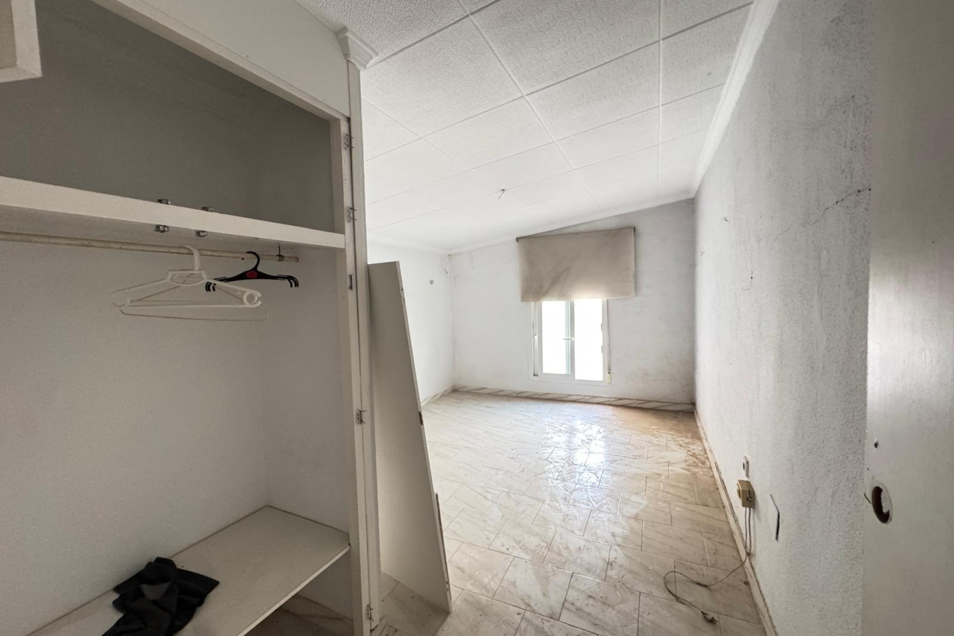 Reventa - Nave industrial - Torrevieja - Centro