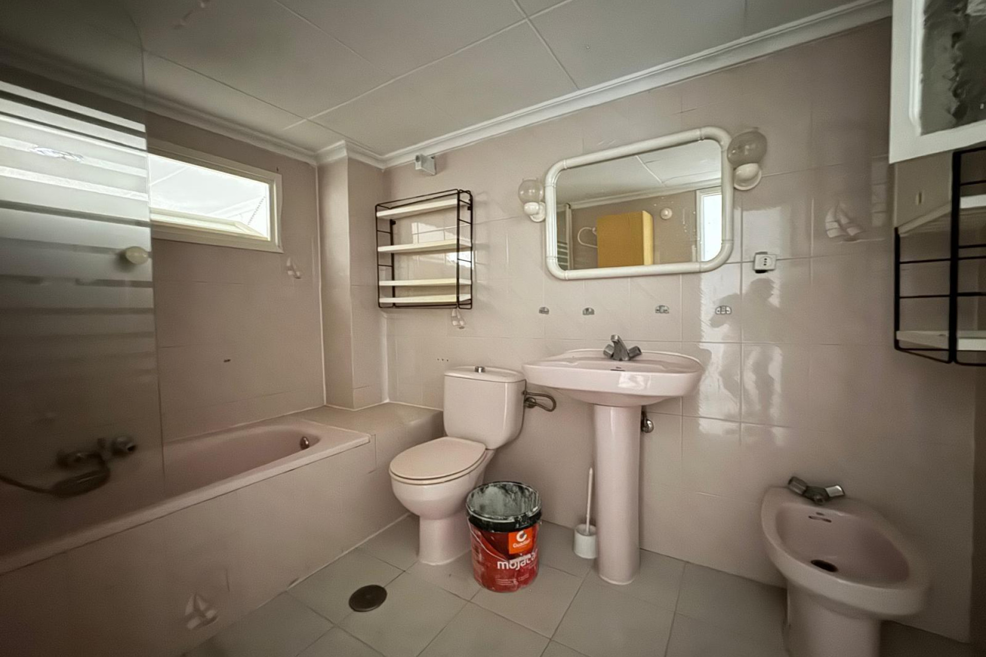 Reventa - Nave industrial - Torrevieja - Centro