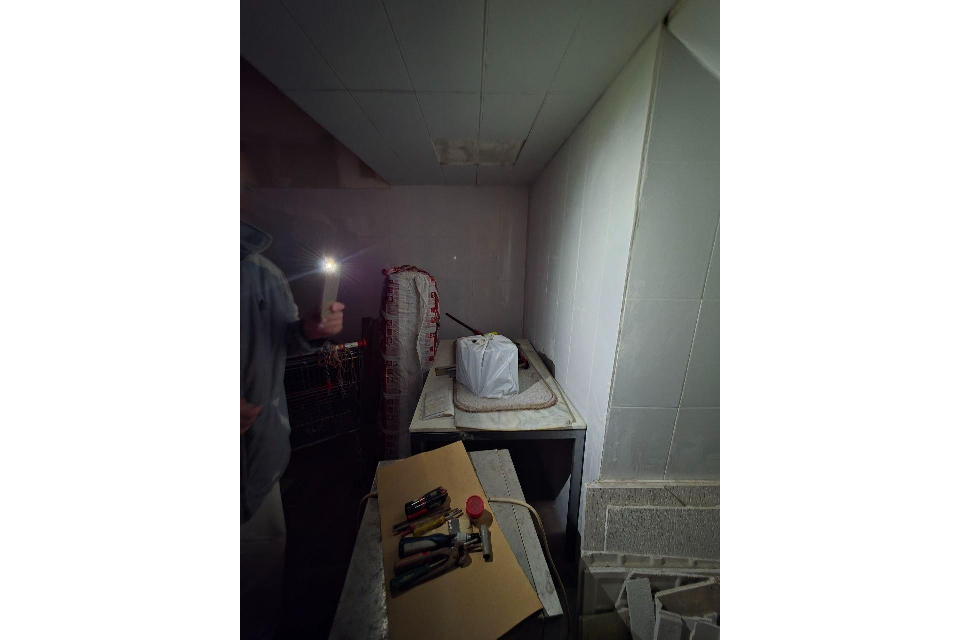 Reventa - Negocio - Oviedo - Fozaneldi-Tenderina