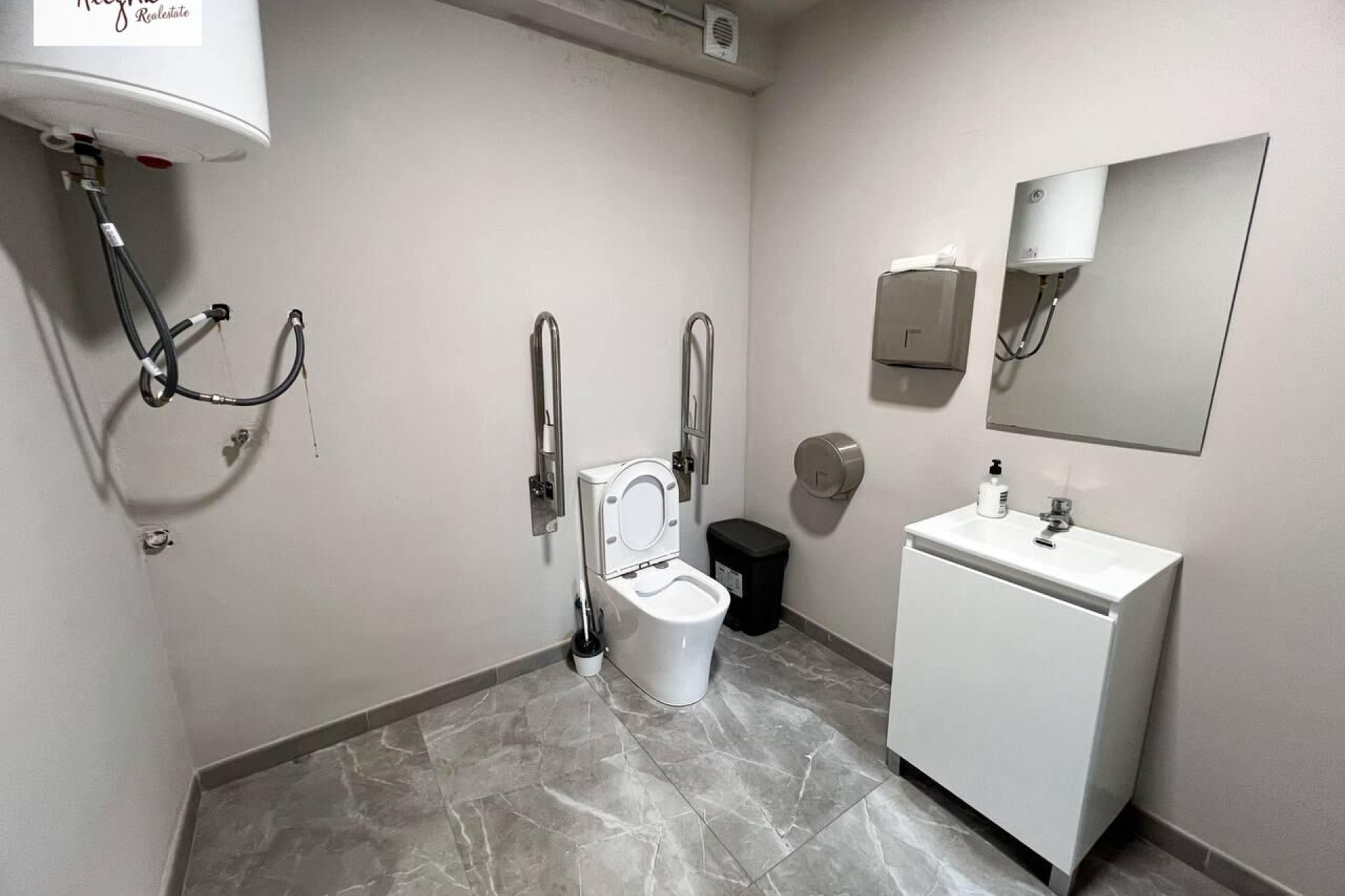 Reventa - Negocio - Valencia - El Pla del Remei