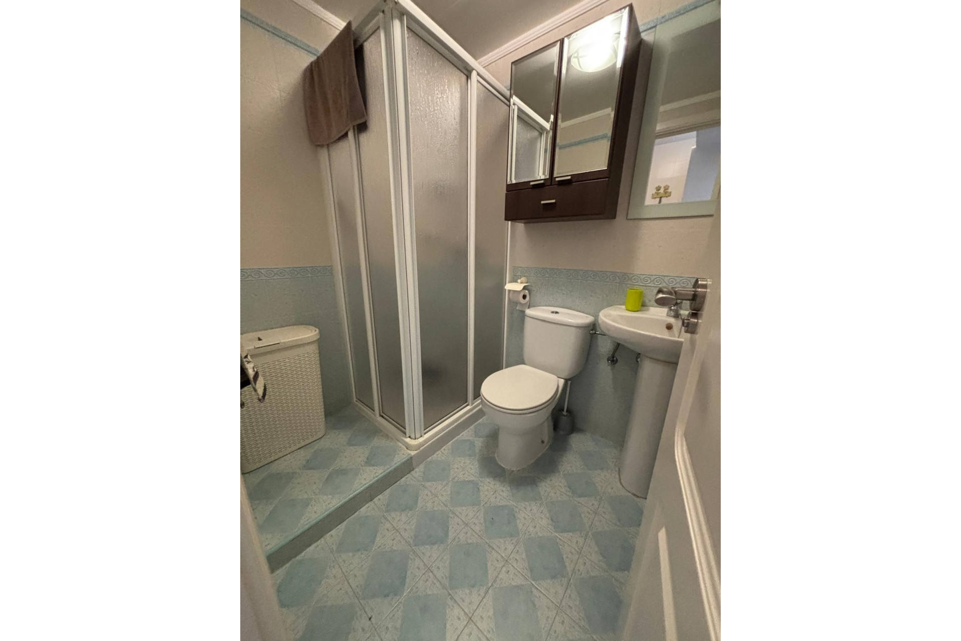 Reventa - Pareado - Torrevieja - Carrefour