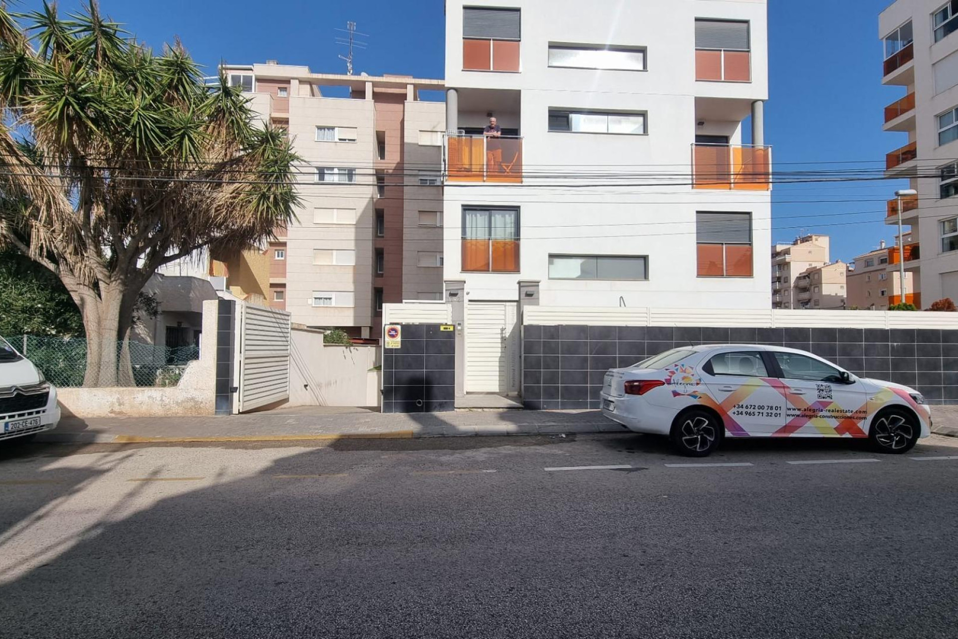 Reventa - Parking - Torrevieja - Playa de los Locos