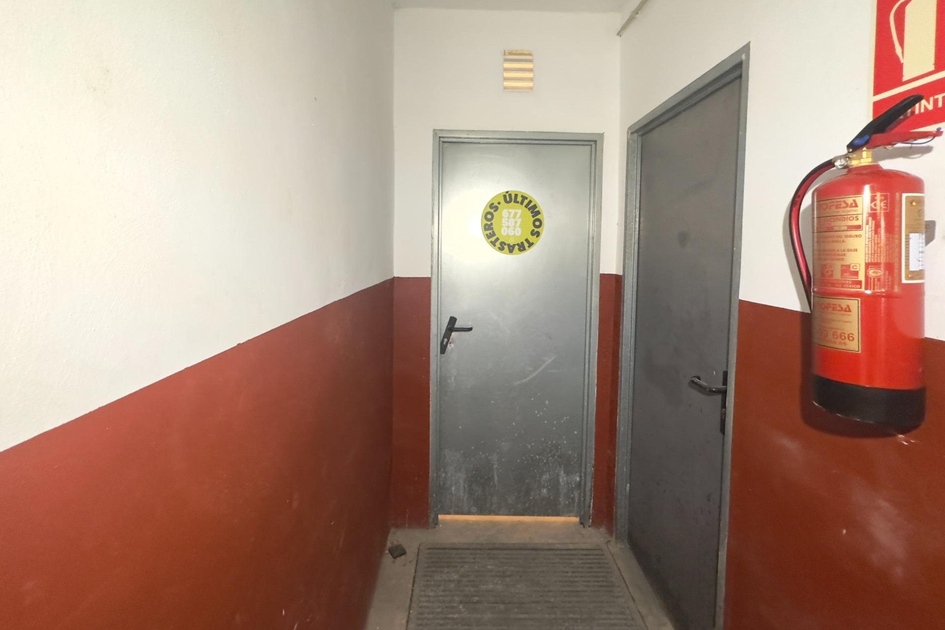 Reventa - Storeroom - Orihuela Costa - Aguamarina