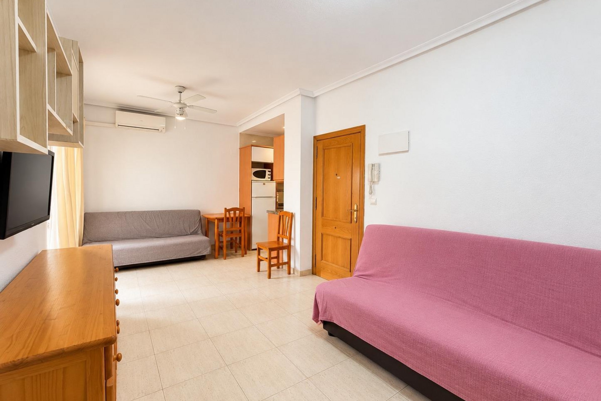 Reventa - Studio - Torrevieja - Estacion de autobuses
