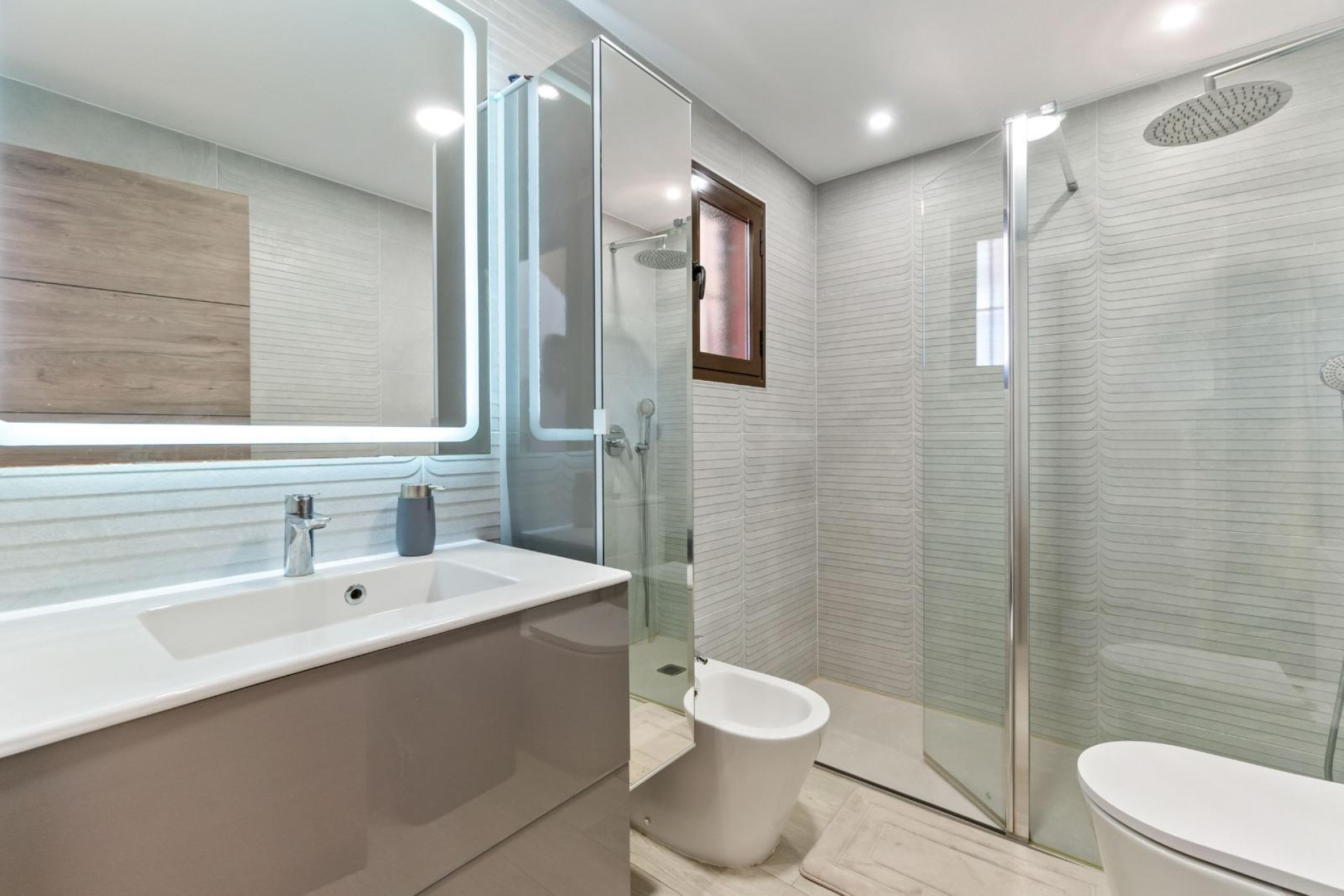 Reventa - Terraced house - Torrevieja - Aguas Nuevas