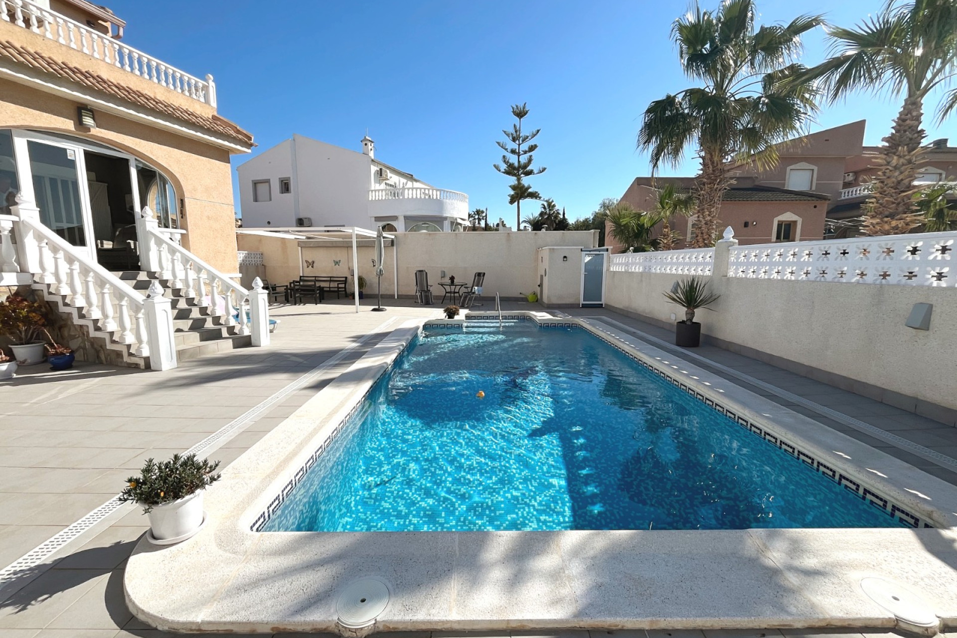 Reventa - Villa - Benijofar - Monte Azul/ El Dorado